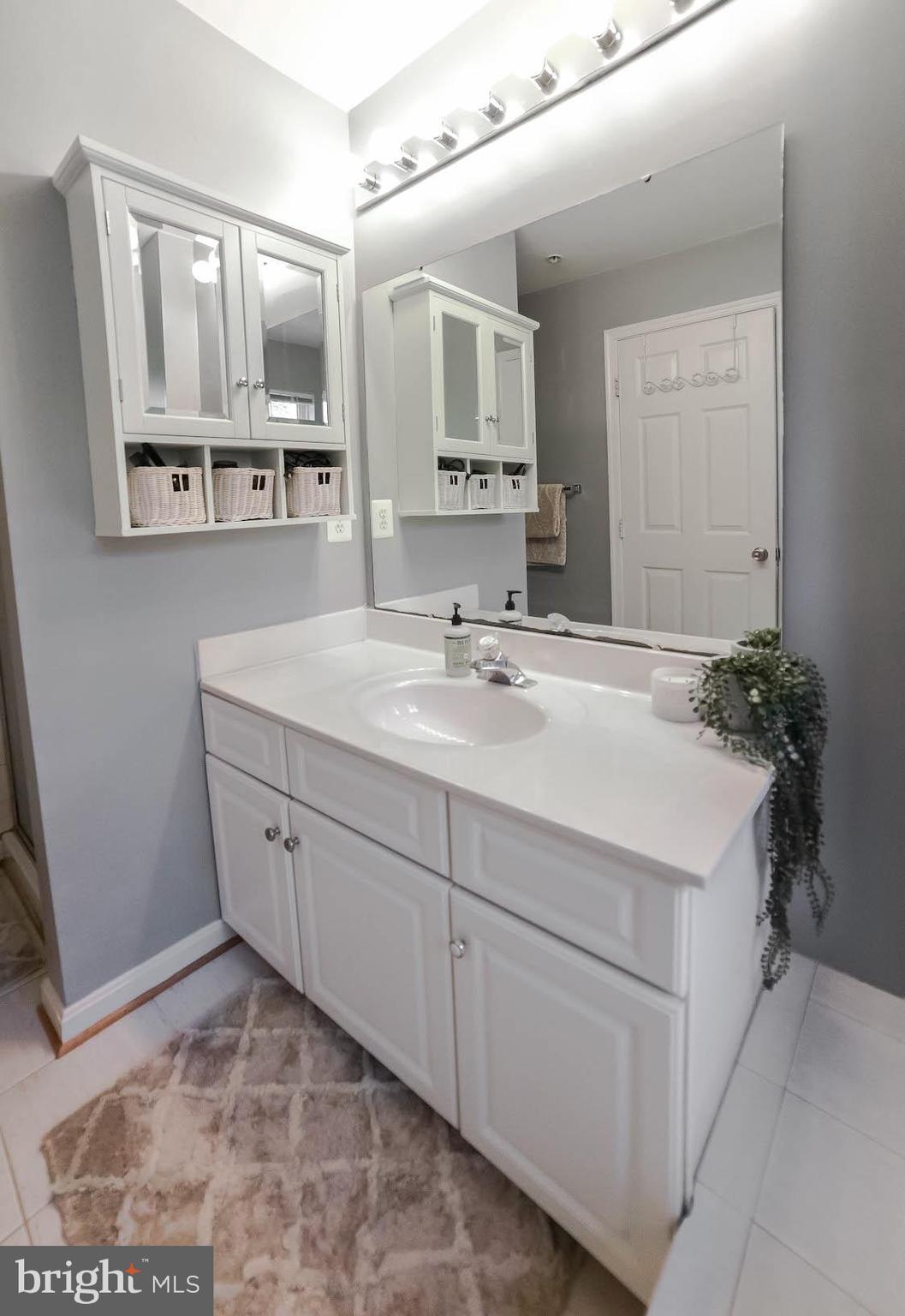 CHAPLINE PLACE - Residential