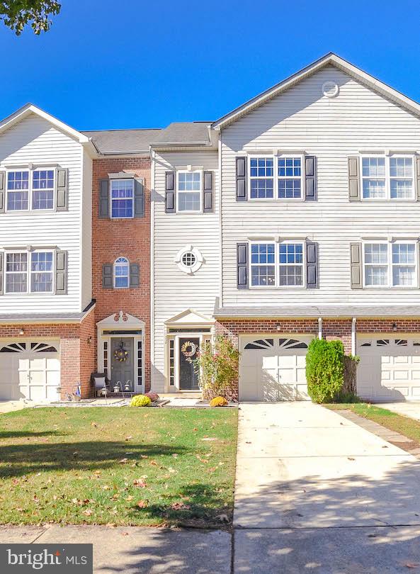 CHAPLINE PLACE - Residential