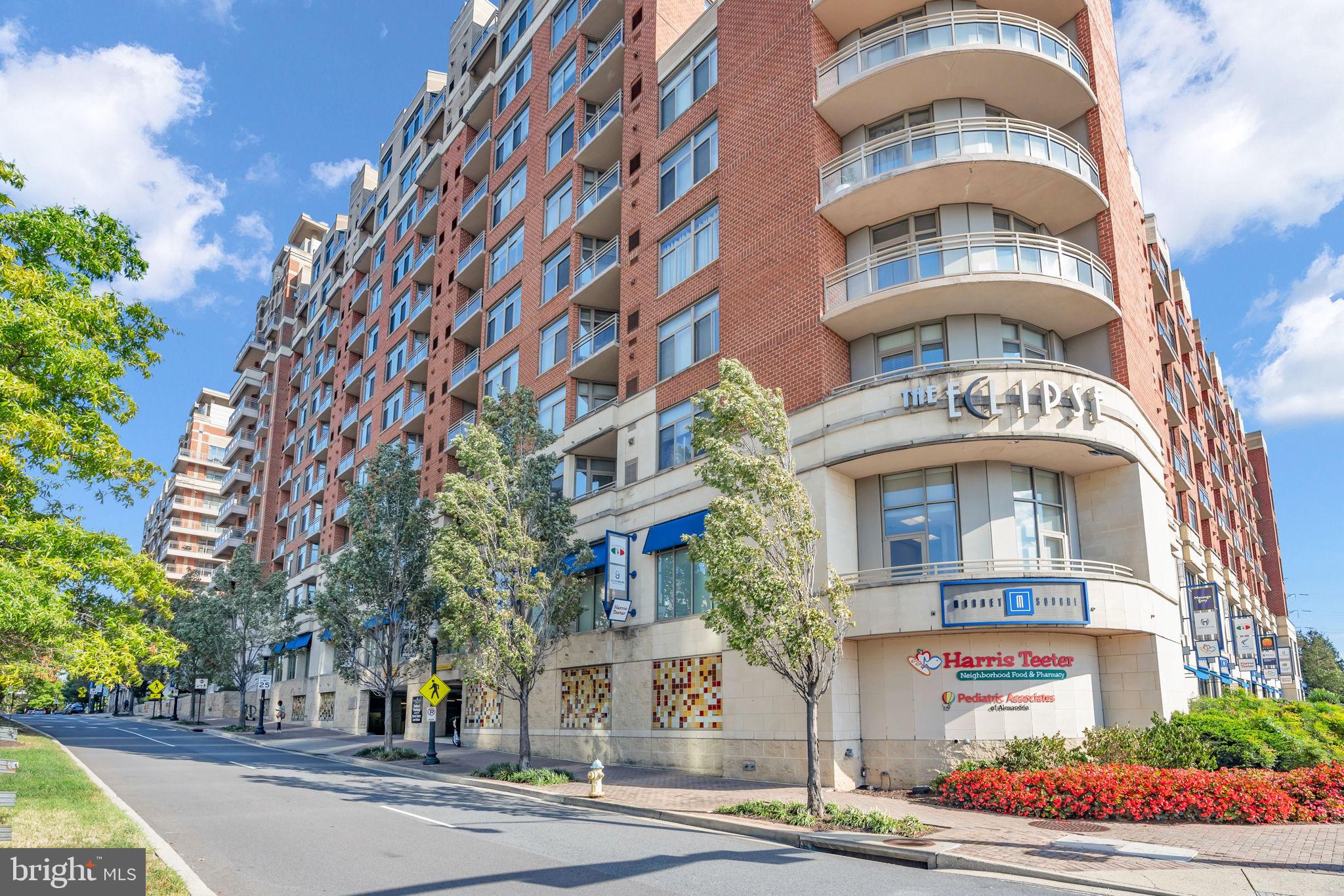 ECLIPSE ON CENTER PARK - Residential Lease