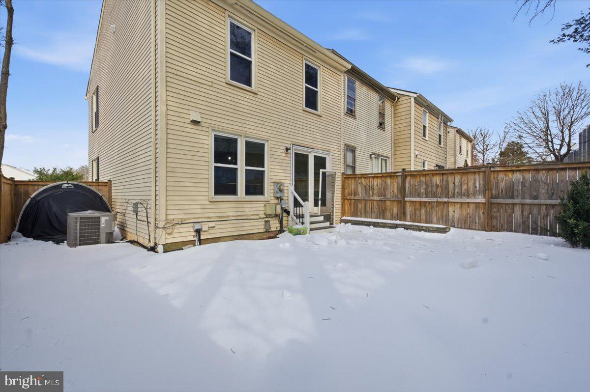 HERITAGE CROSSING - Residential