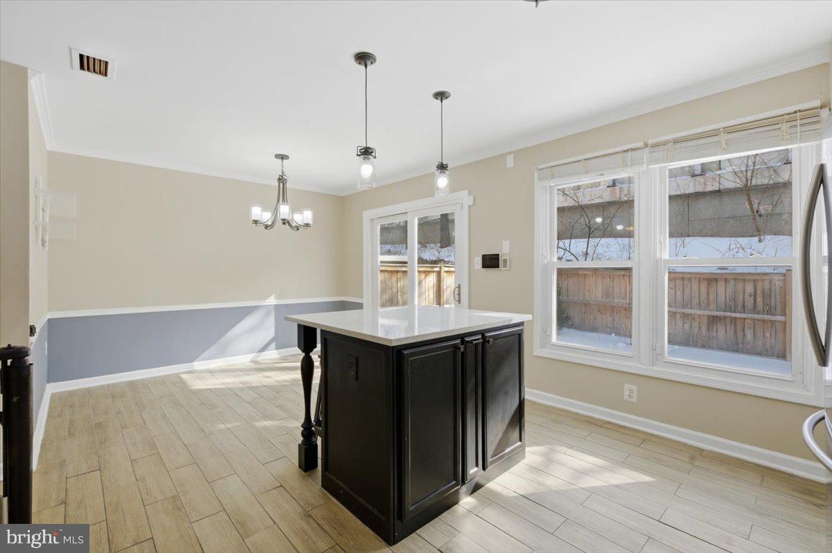 HERITAGE CROSSING - Residential