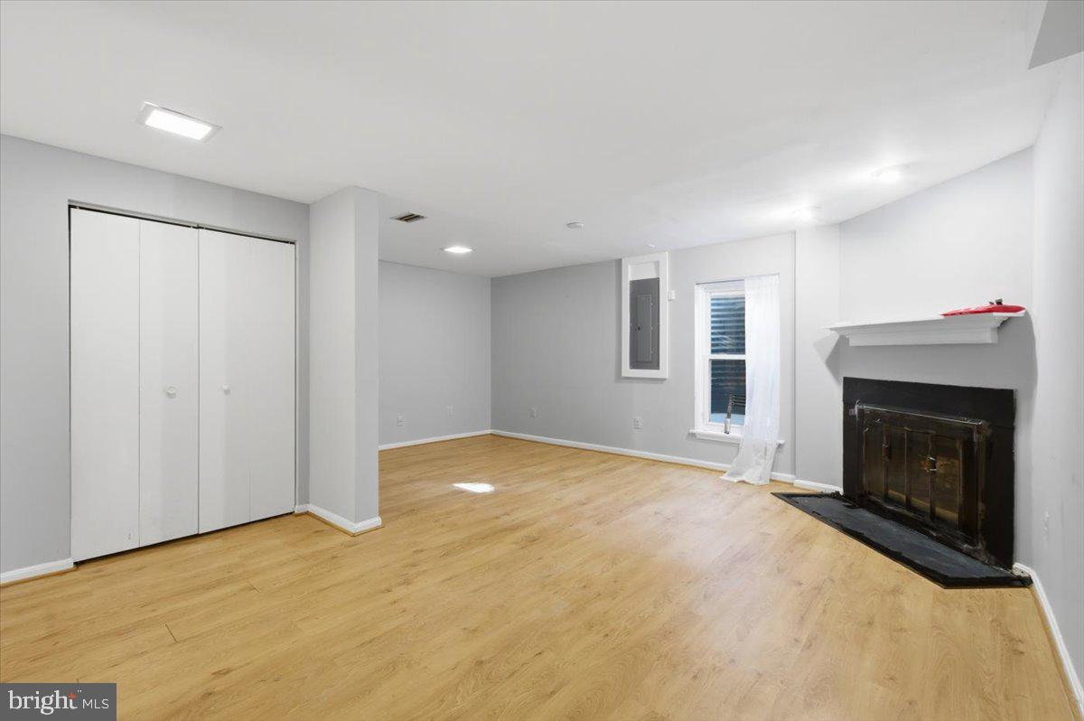 HERITAGE CROSSING - Residential