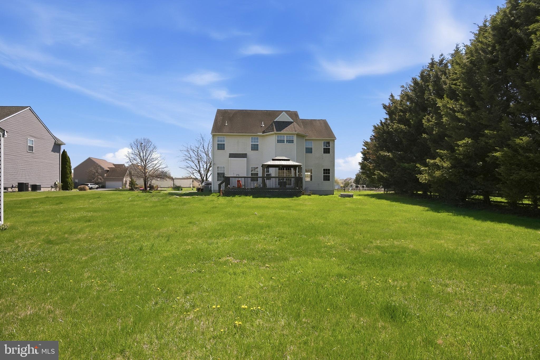 AMBERWOOD - Residential