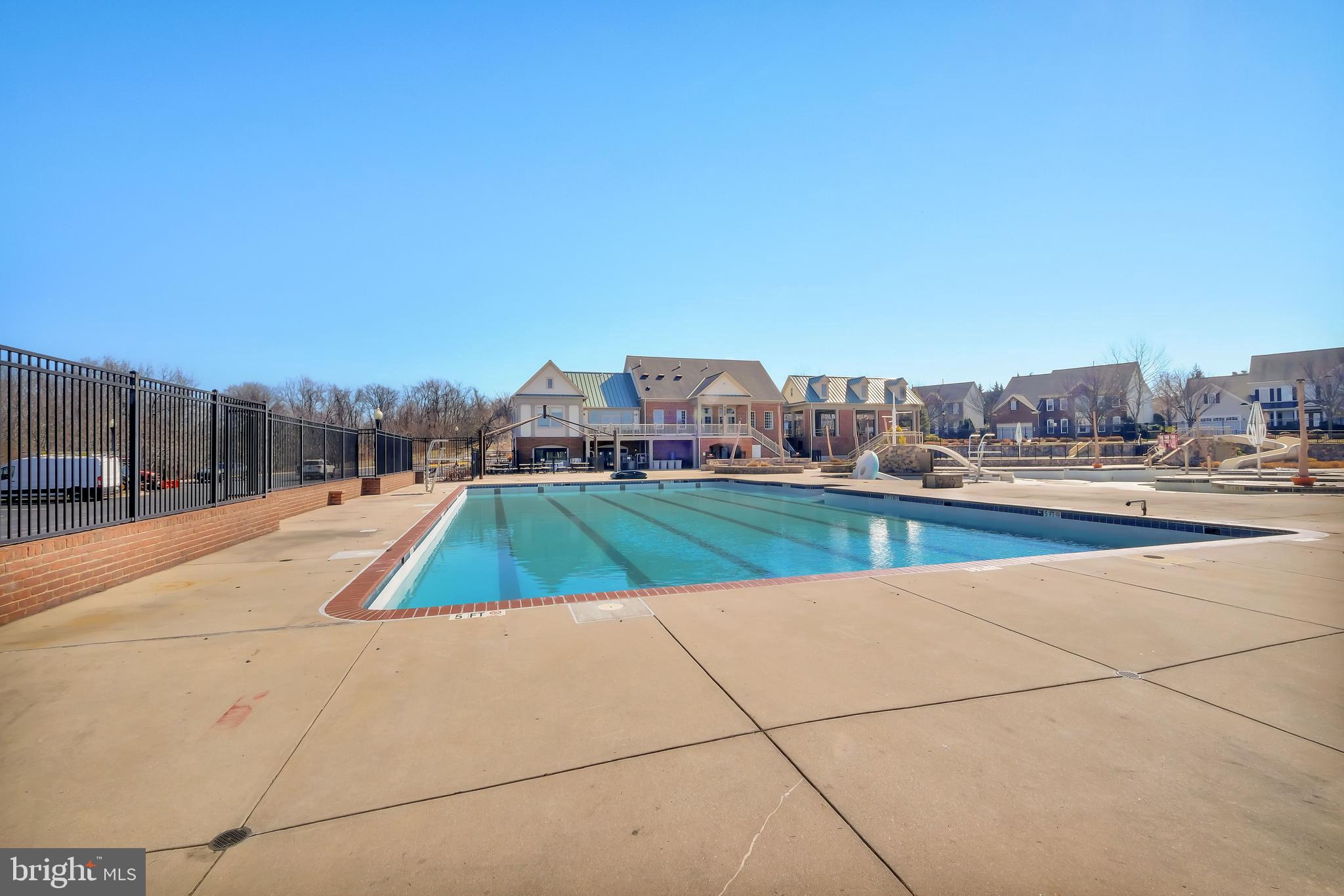 VILLAGES OF URBANA - Residential