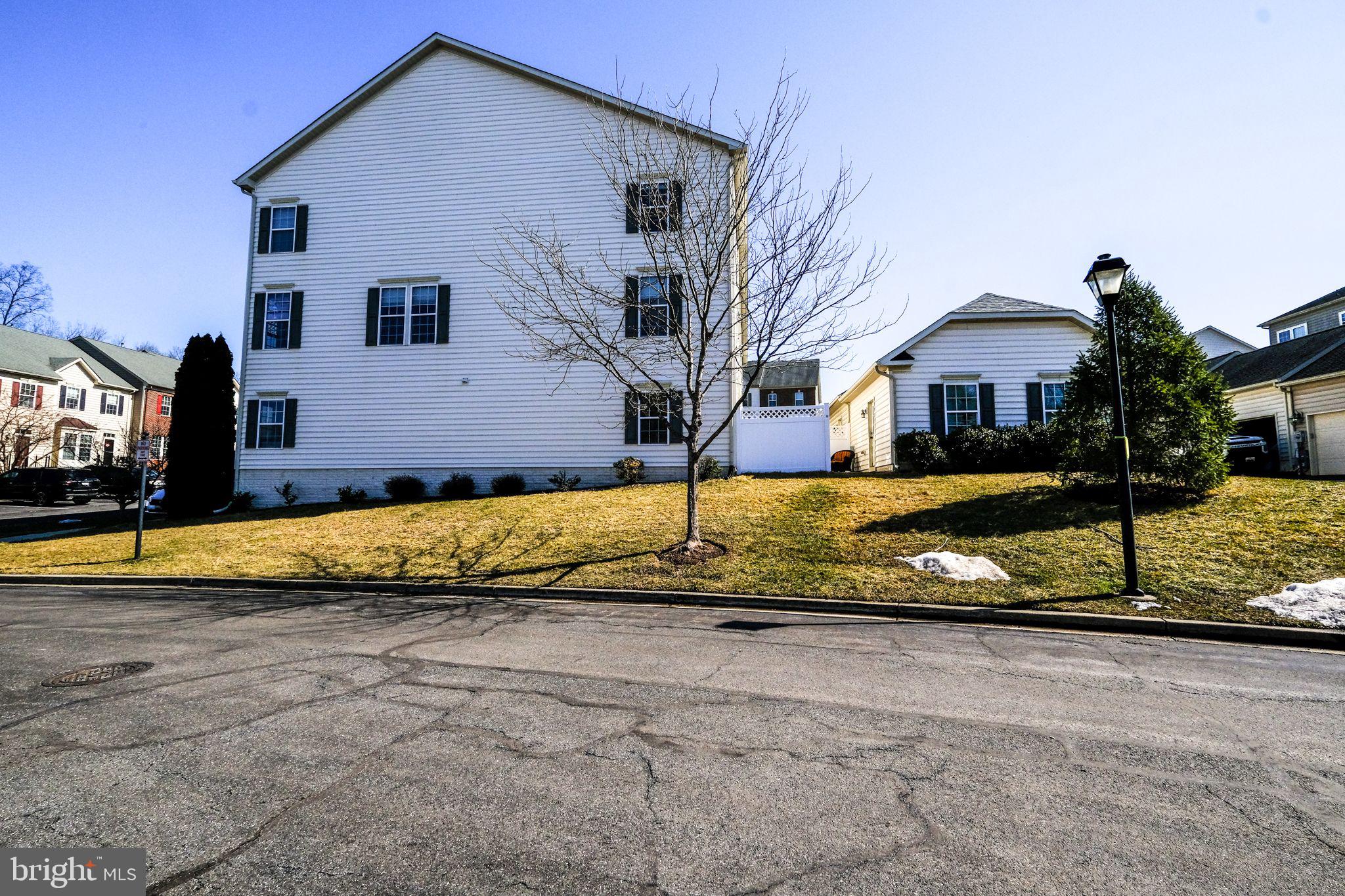 VILLAGES OF URBANA - Residential