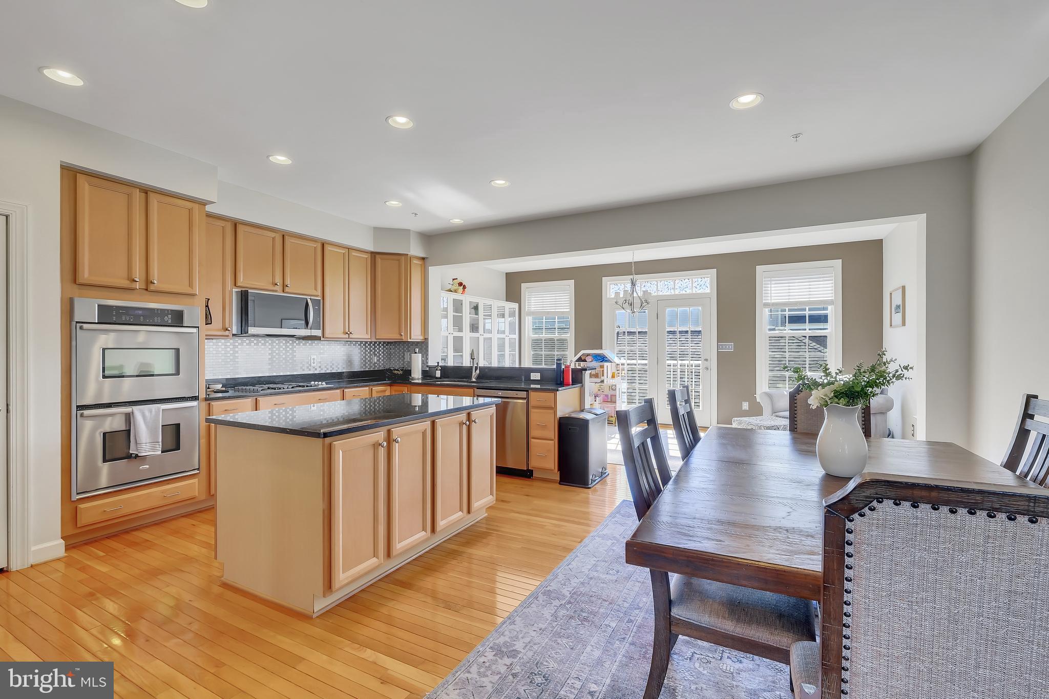 VILLAGES OF URBANA - Residential