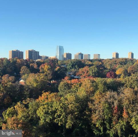 4500 S FOUR MILE RUN DRIVE 1124