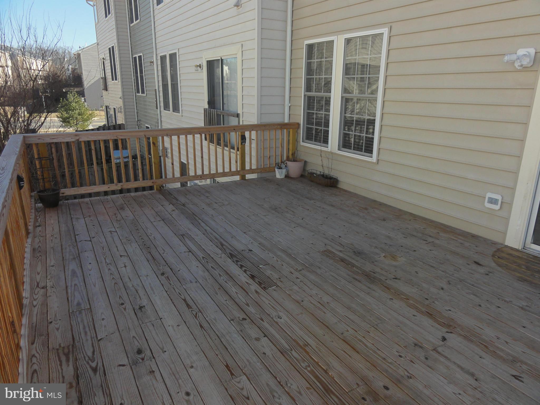 INDEPENDENCE - Residential Lease