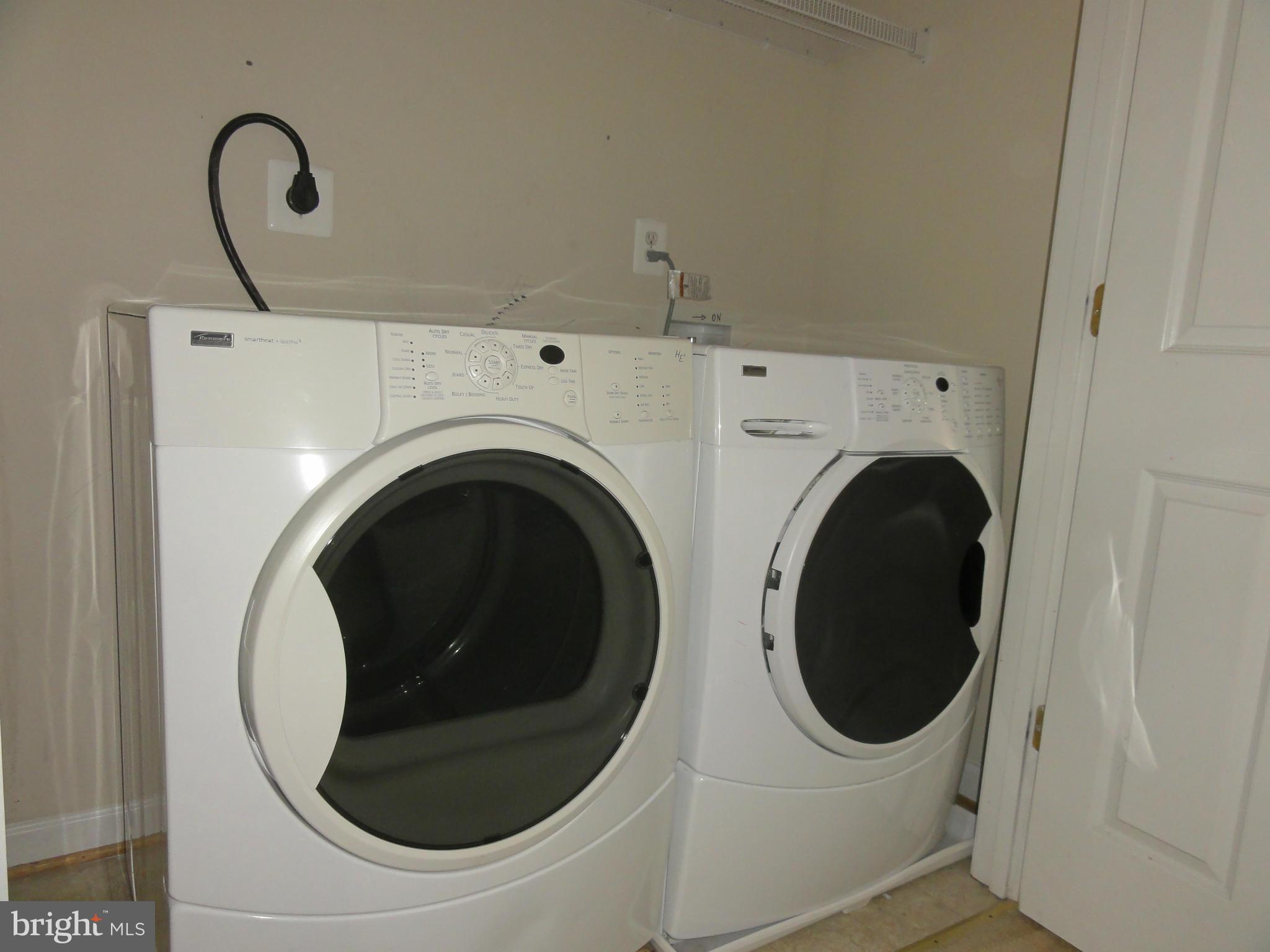 INDEPENDENCE - Residential Lease