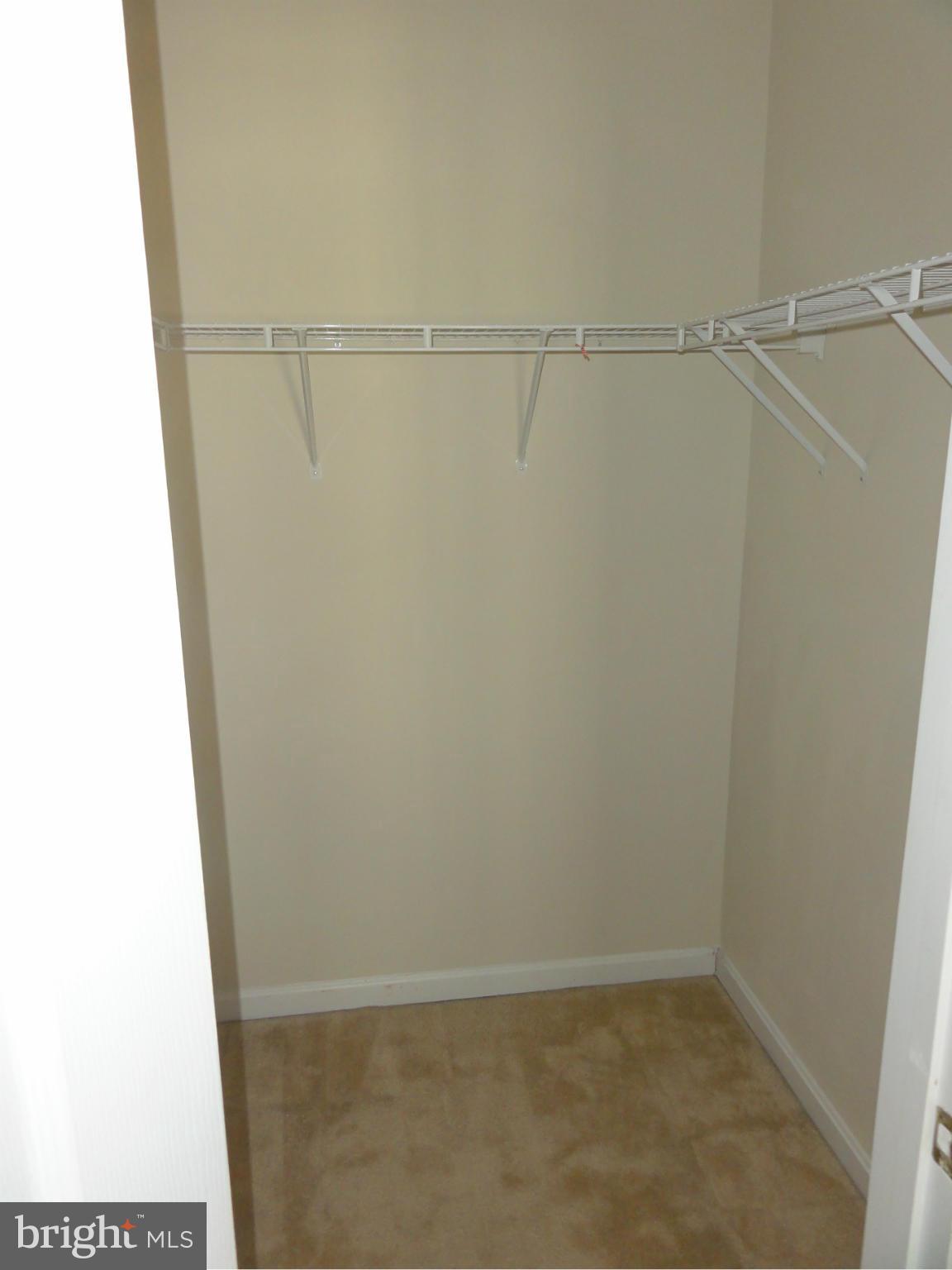 INDEPENDENCE - Residential Lease