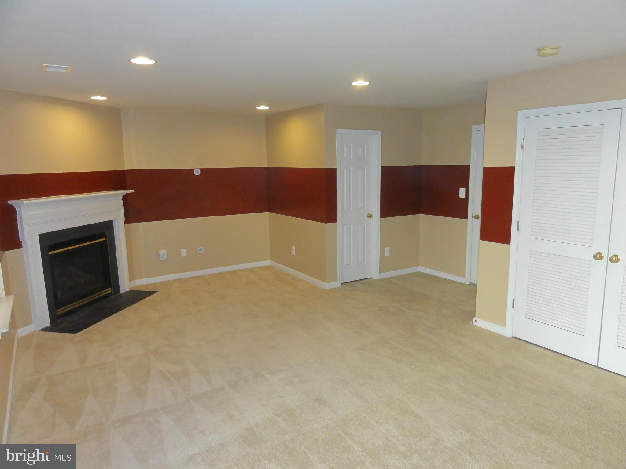 INDEPENDENCE - Residential Lease