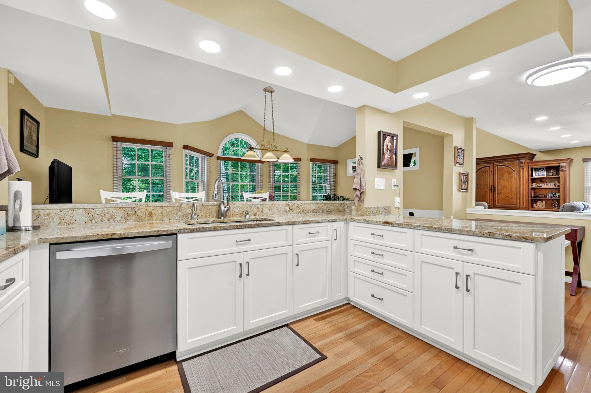 VELVET HILLS SOUTH - Residential