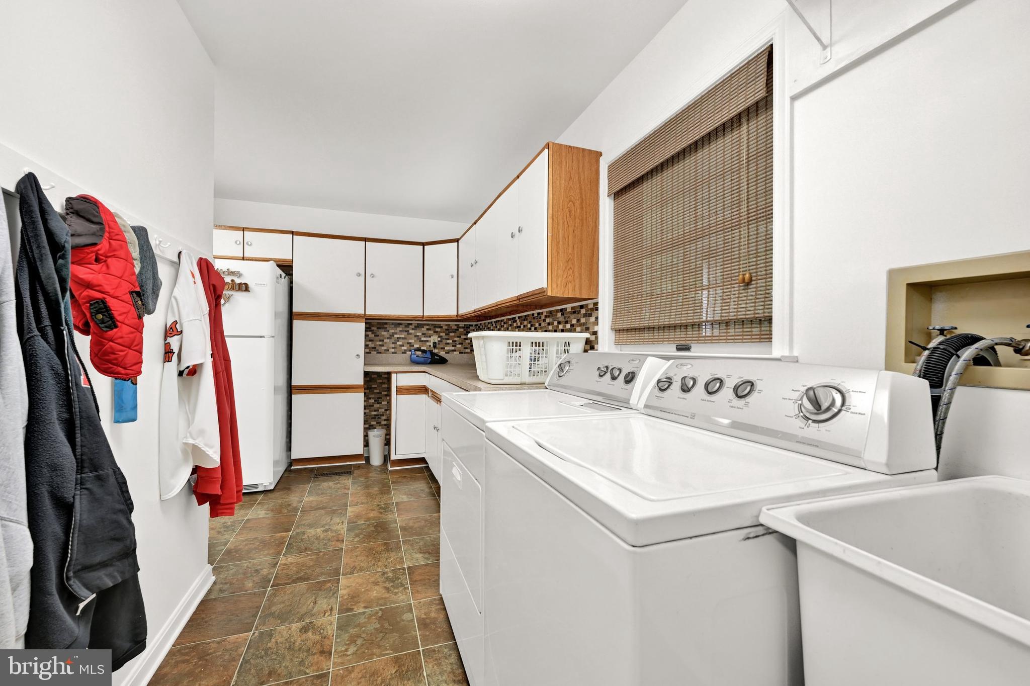 VELVET HILLS SOUTH - Residential