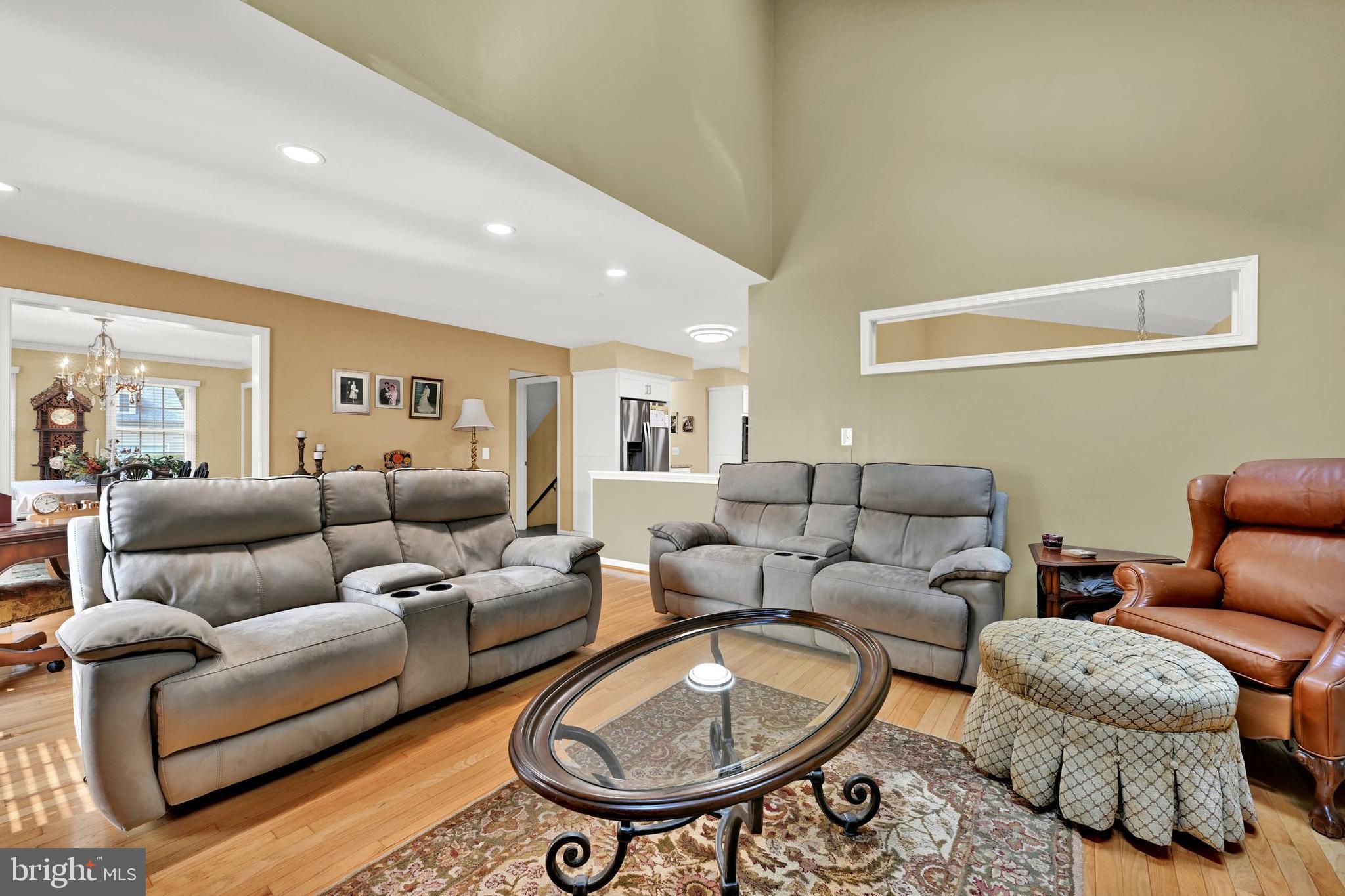 VELVET HILLS SOUTH - Residential