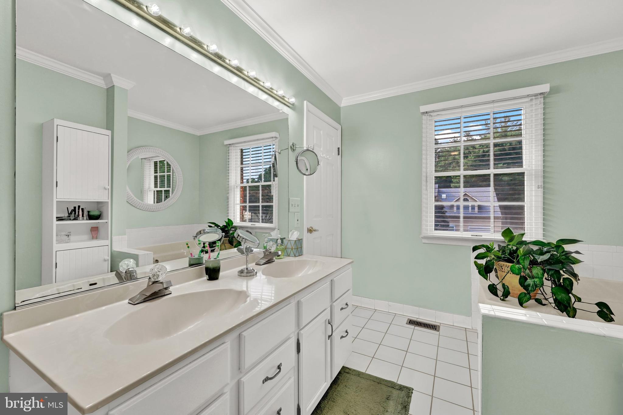 VELVET HILLS SOUTH - Residential