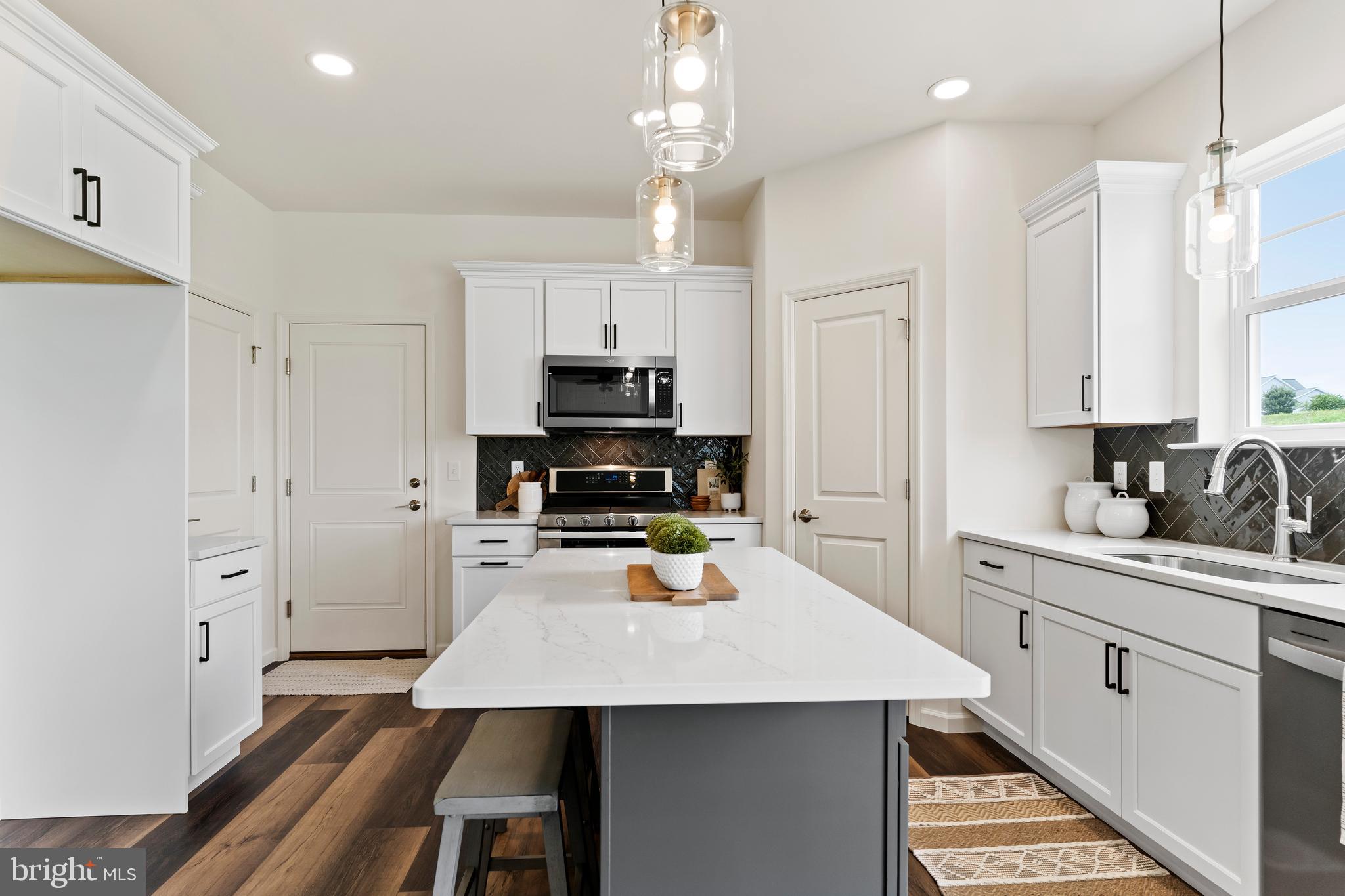 HUNTLEIGH - Residential