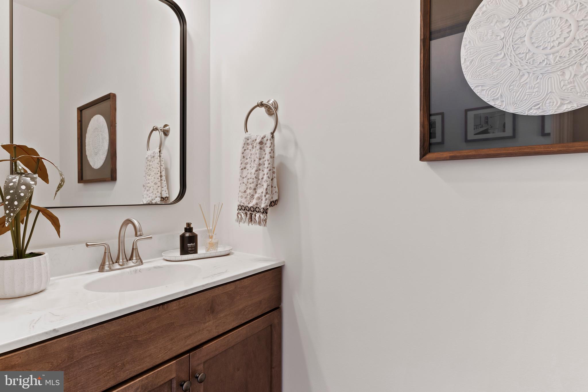 HUNTLEIGH - Residential