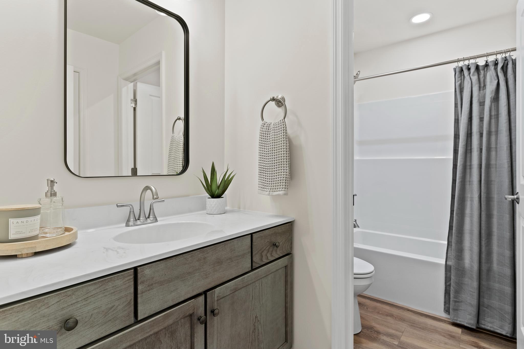 HUNTLEIGH - Residential