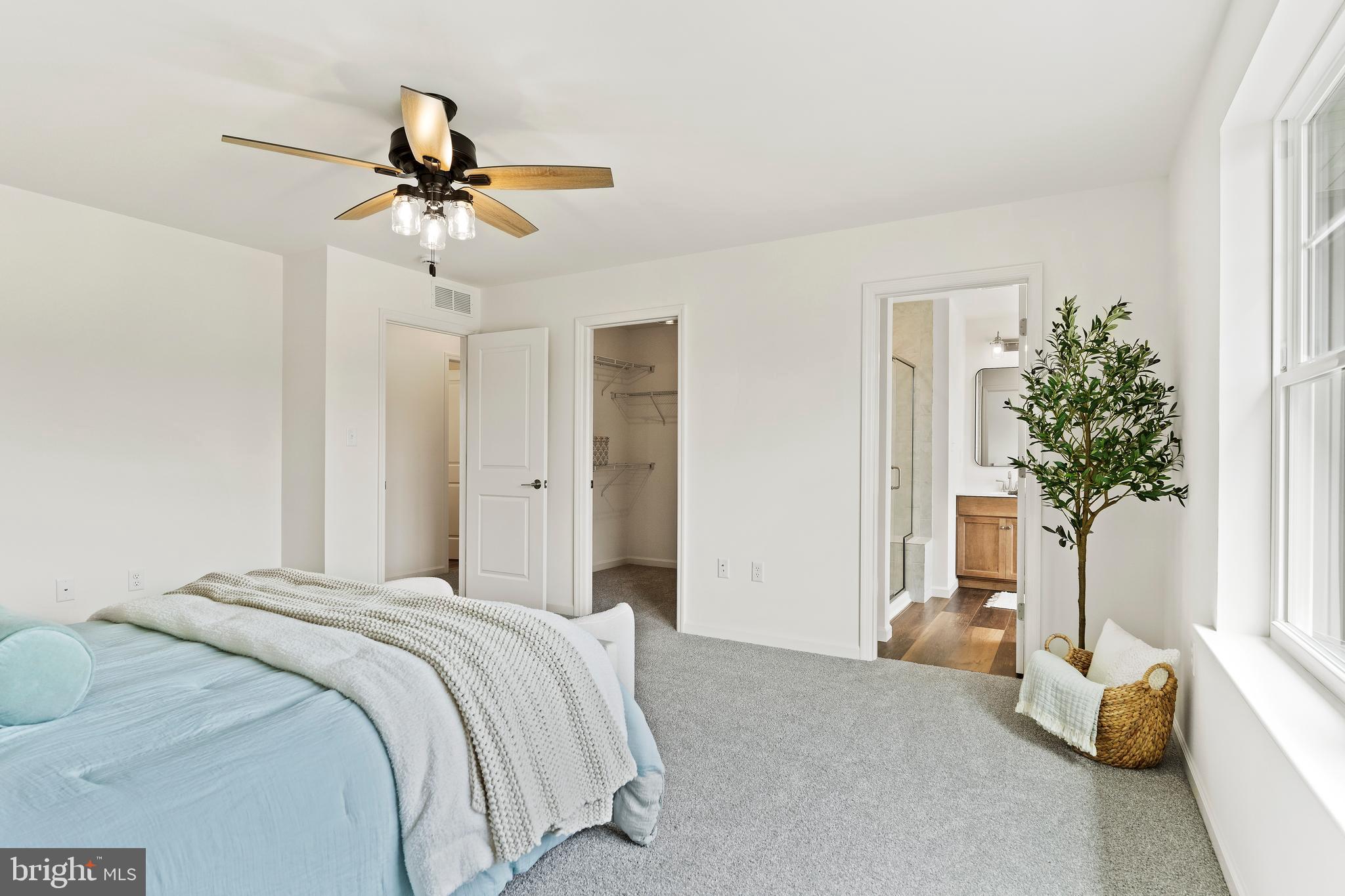 HUNTLEIGH - Residential