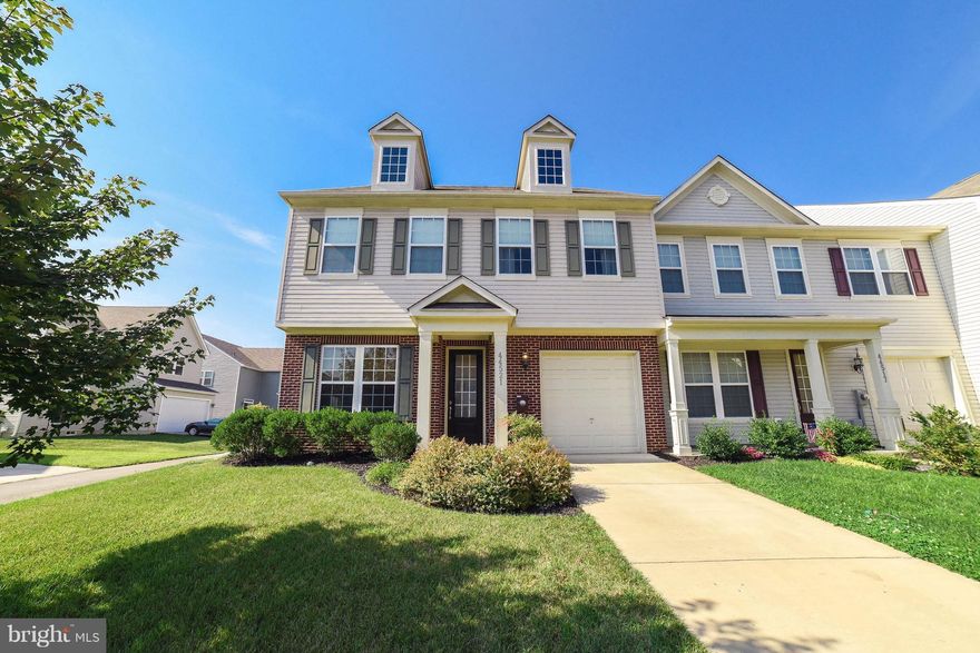 Gorgeous 30'-wide townhome lives like a single-family home! Finished 3rd flr adds to appeal--few of these exist! Hrdwd floor thruout main level gleams; KT is upgraded w/granite, stainless appl's, tile backsplash. FR w/gas FP, extra windows; sep DR. Roomy MBR w/2 WICs; lg 2nd/3rd BRs w/WICs, too! Loft space wired for surround sound for theater. Stamped concrete patio, garage, shed! Pool inc in HOA!