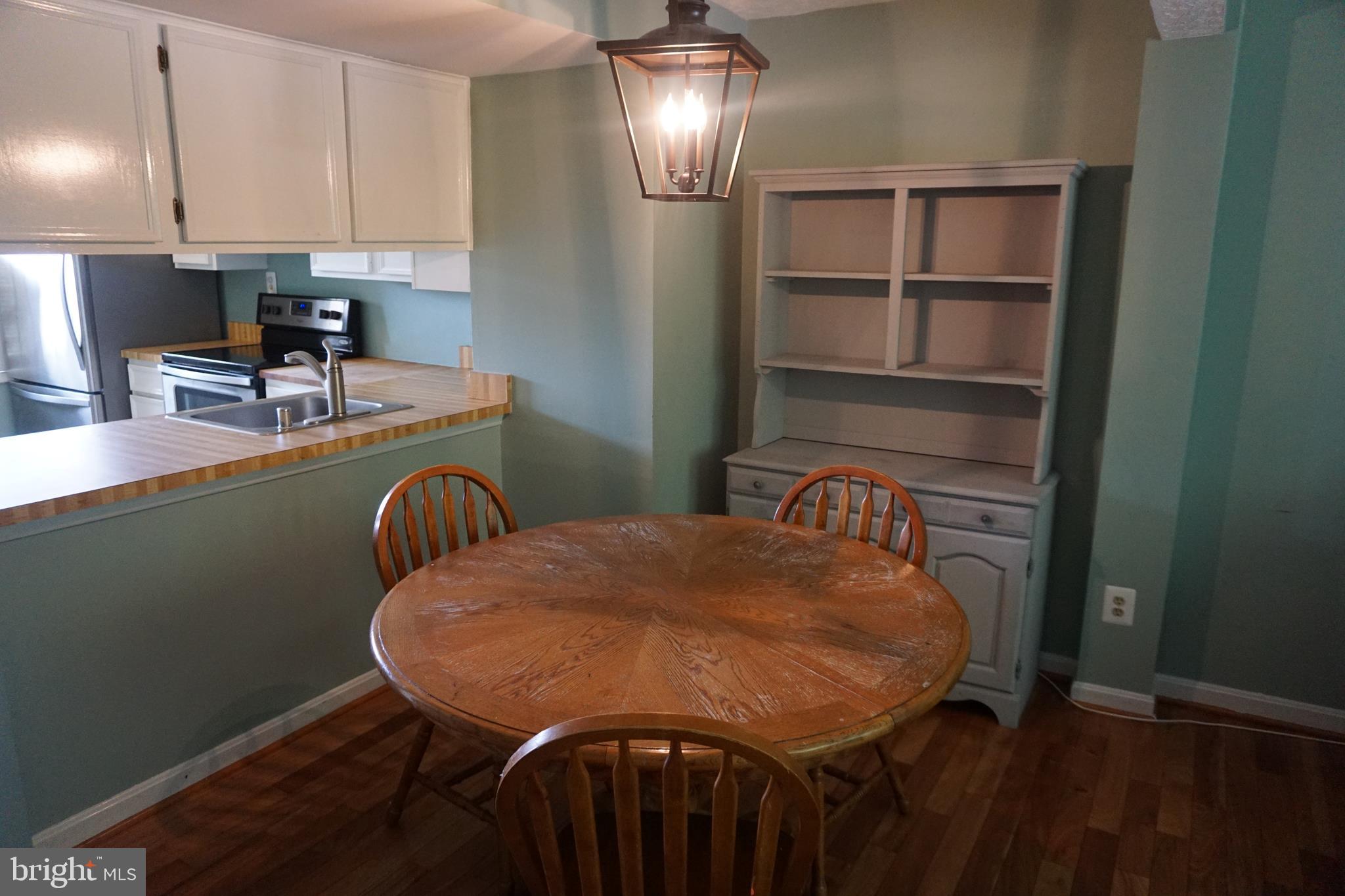 CHESTERFIELD 4 - Residential