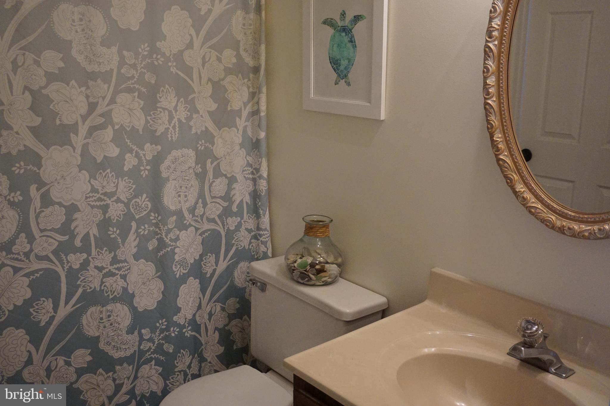 CHESTERFIELD 4 - Residential