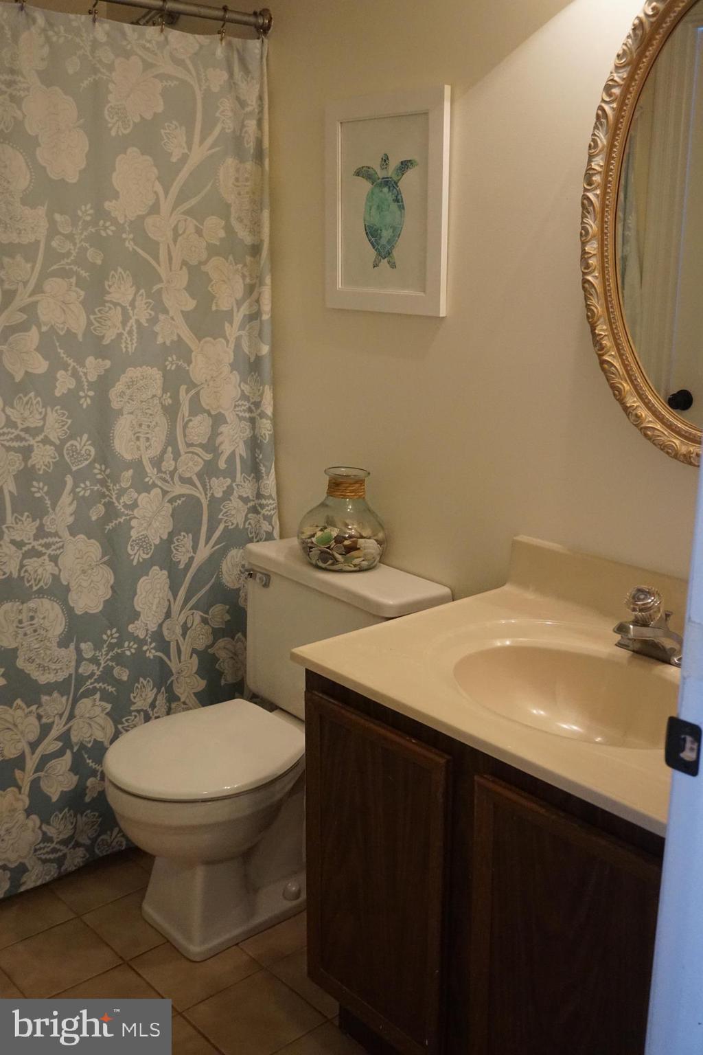 CHESTERFIELD 4 - Residential