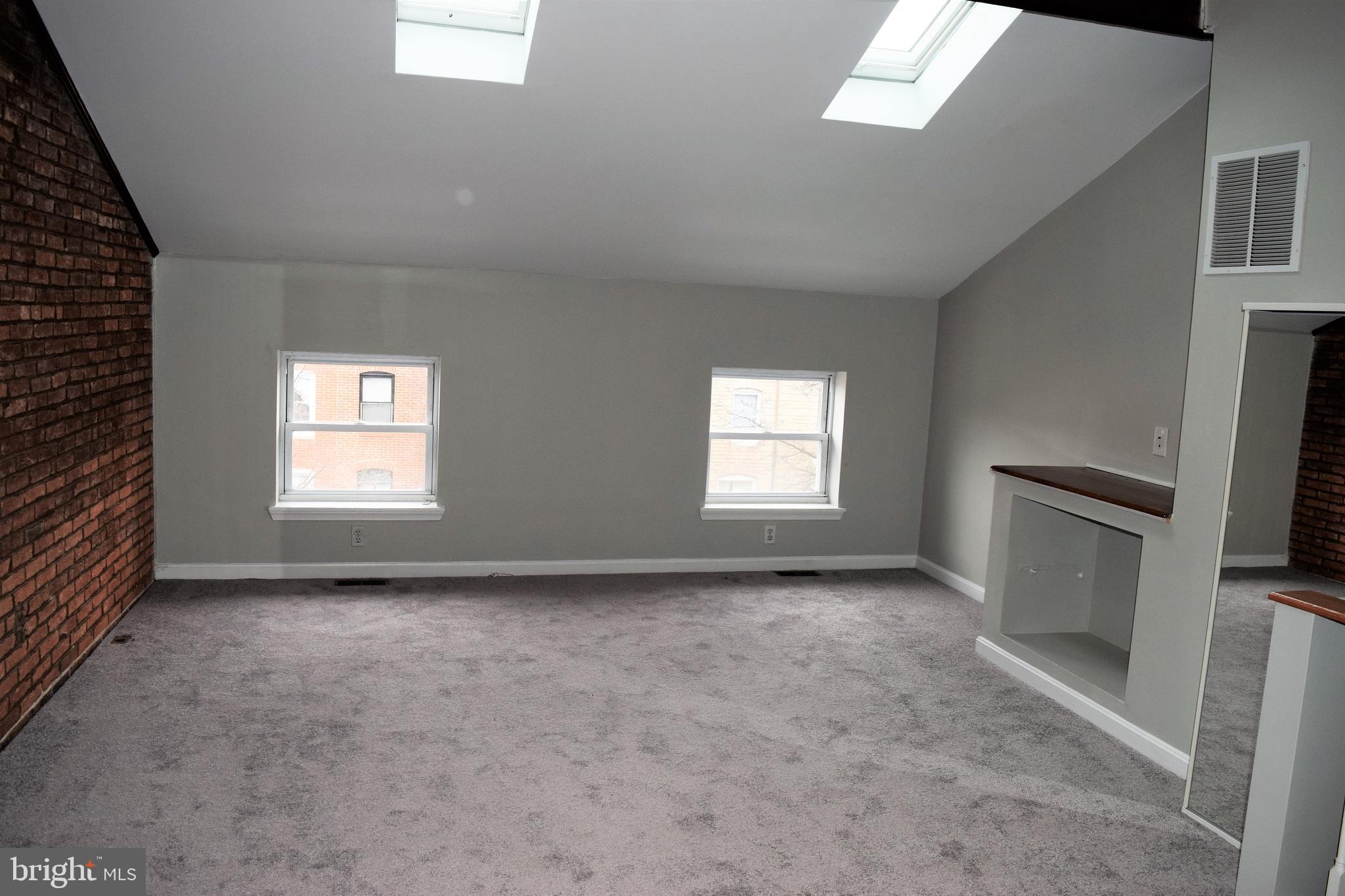 UPPER FELLS POINT - Residential