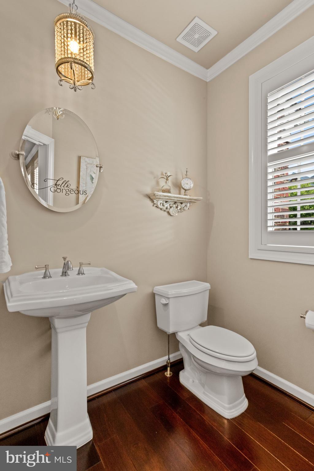 STRATSHIRE CROSSING - Residential