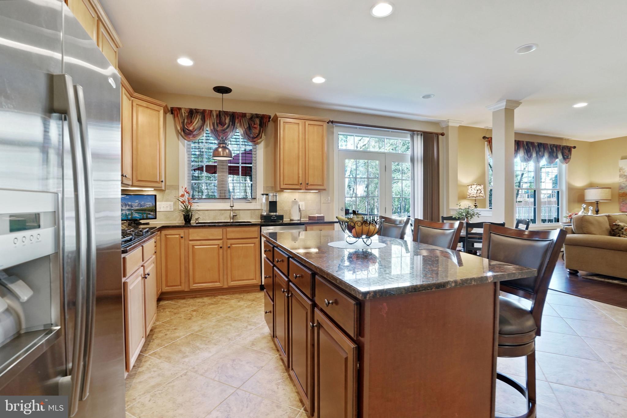 STRATSHIRE CROSSING - Residential