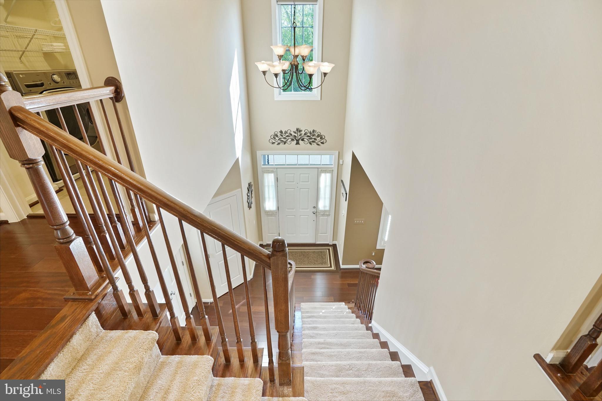 STRATSHIRE CROSSING - Residential