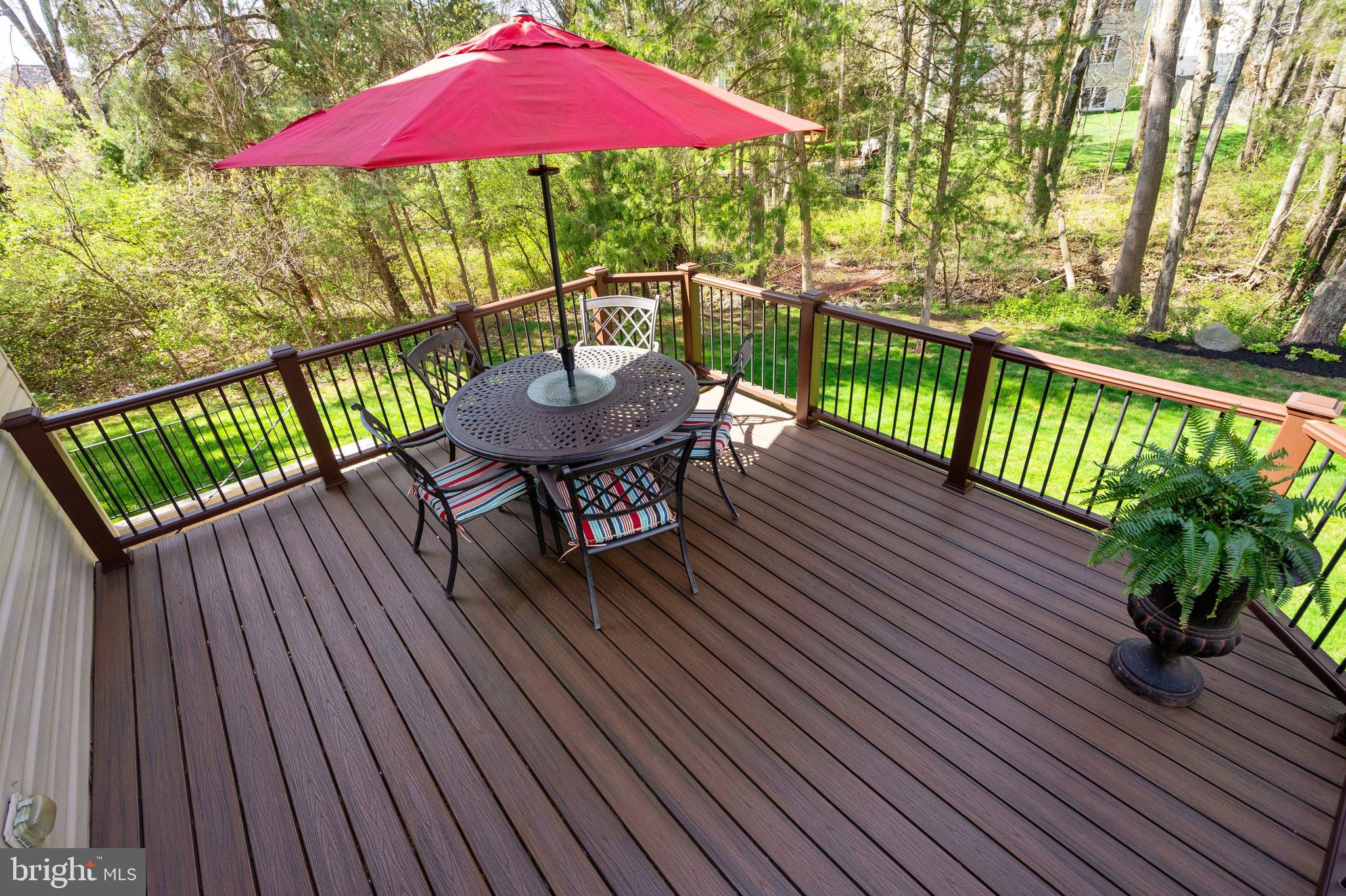 STRATSHIRE CROSSING - Residential