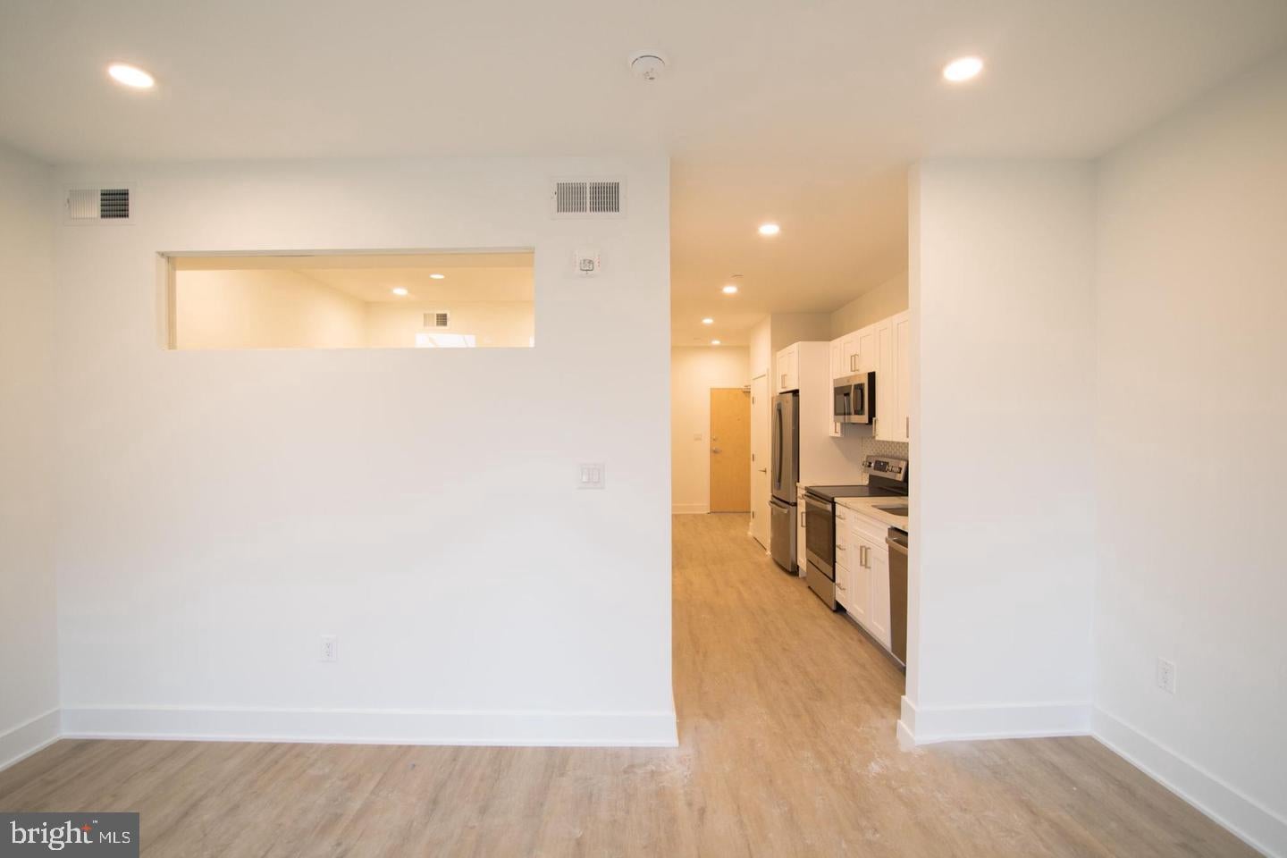 1325 N LEE STREET UNIT 206