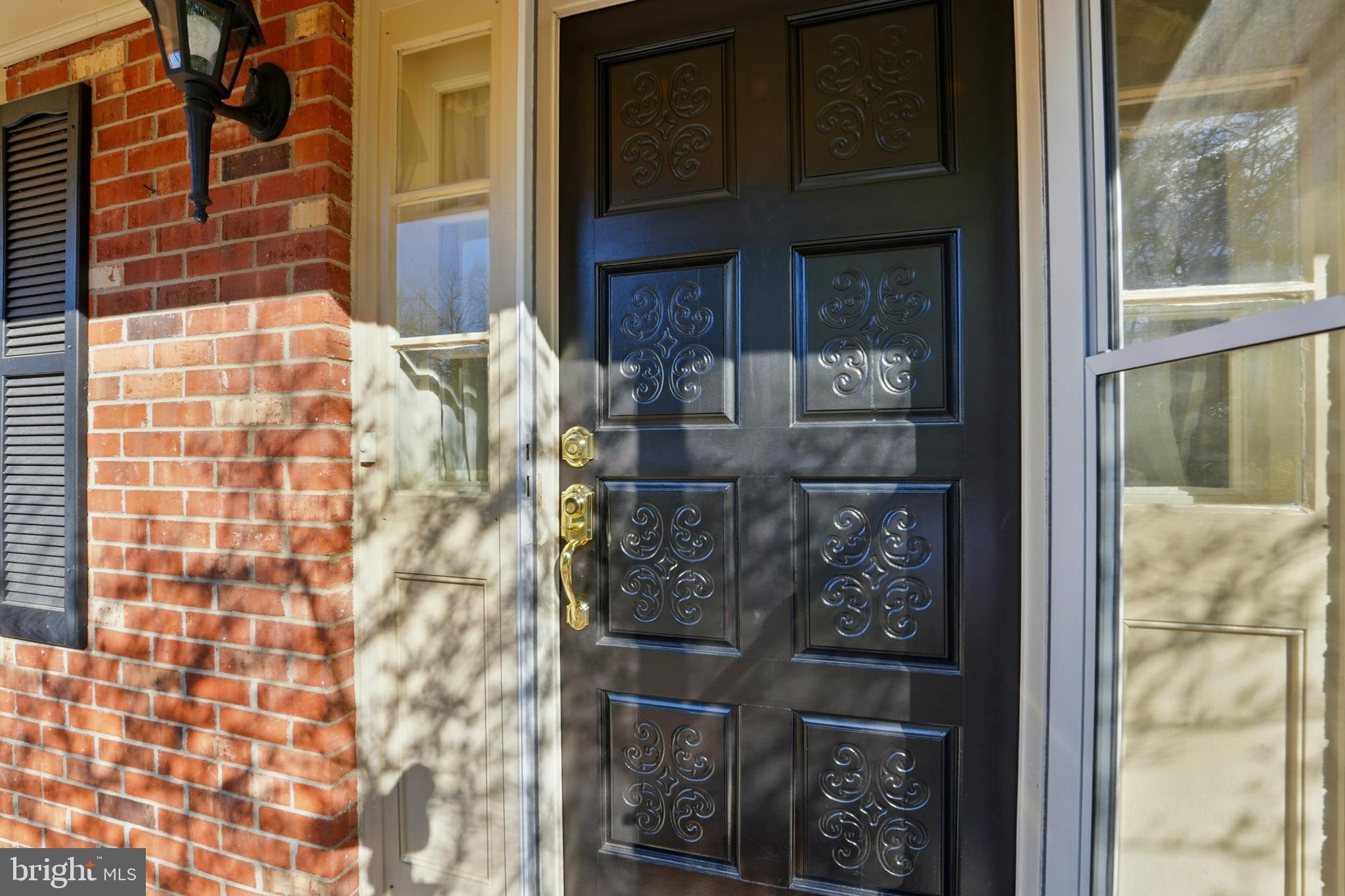 WHITE SHOP ESTATES - Residential