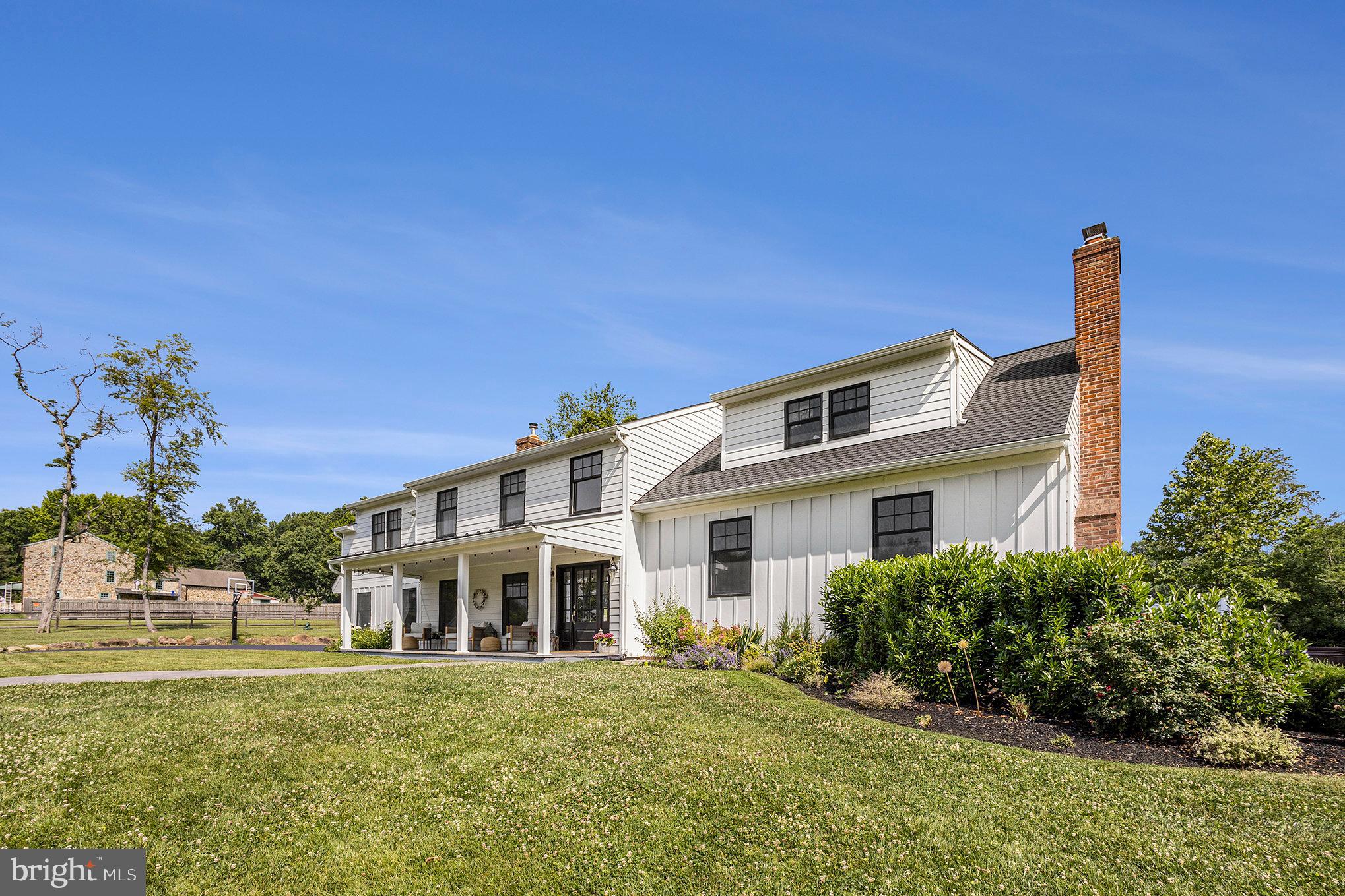 RADNOR HUNT - Residential