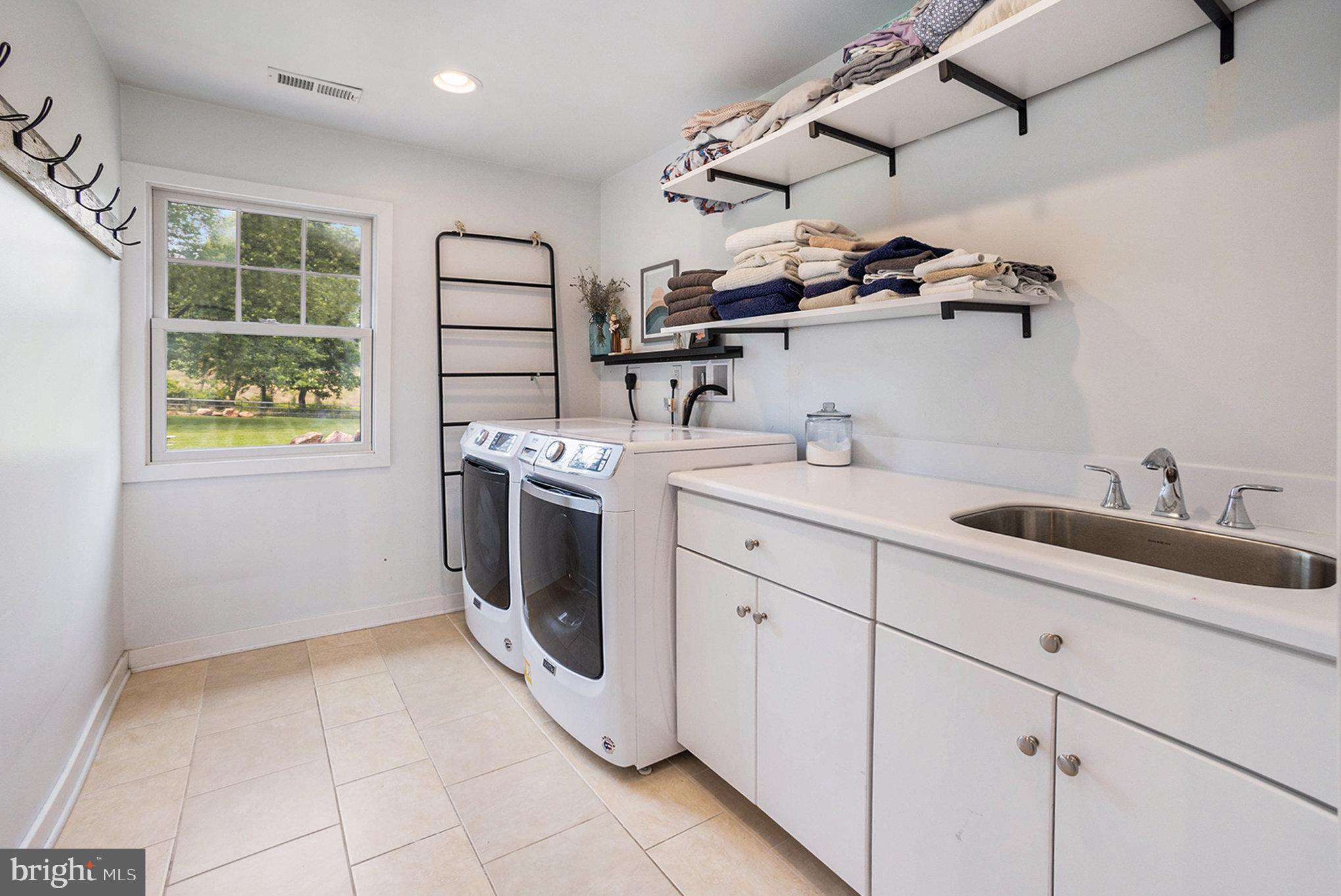 RADNOR HUNT - Residential