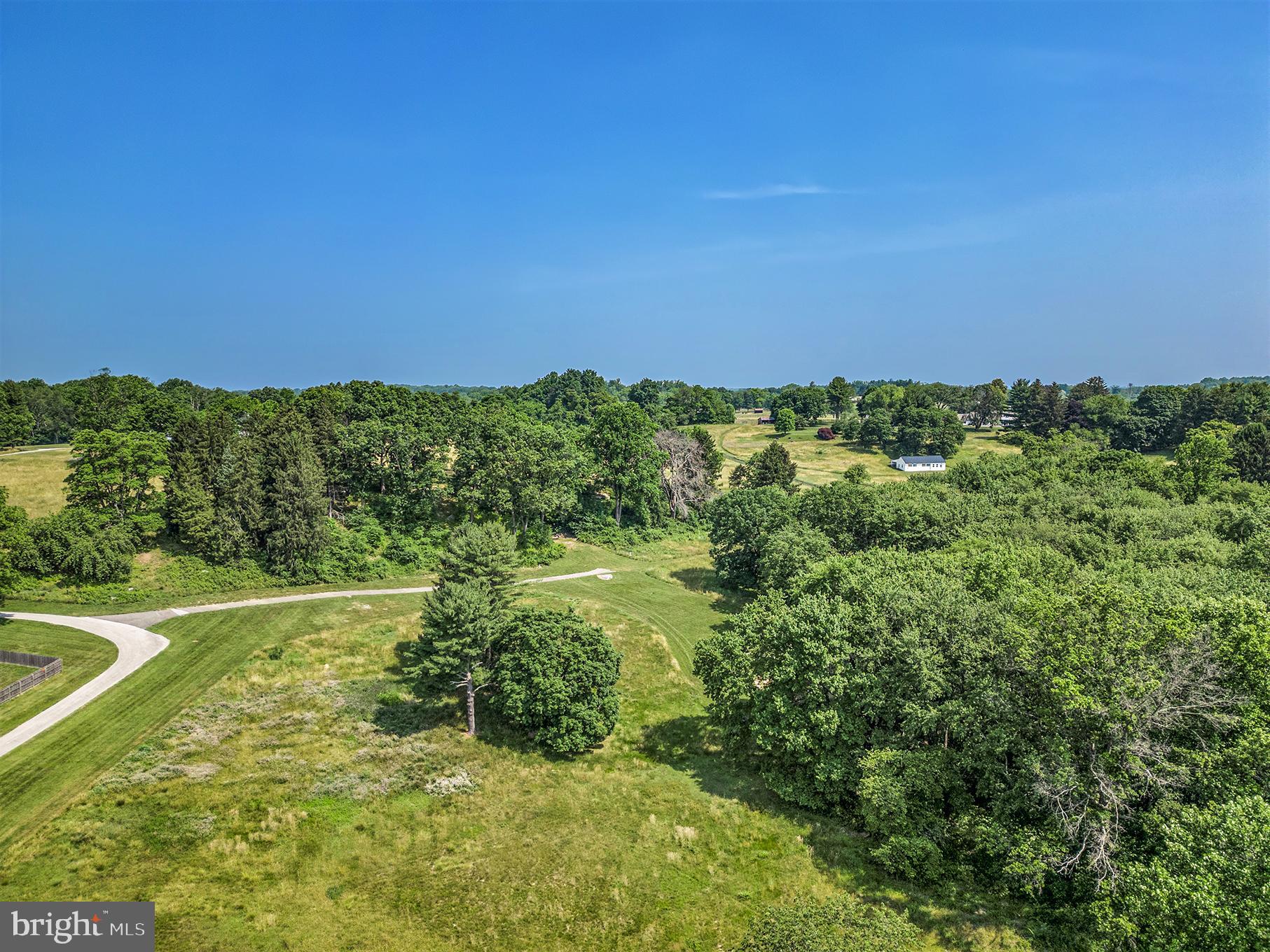 RADNOR HUNT - Residential