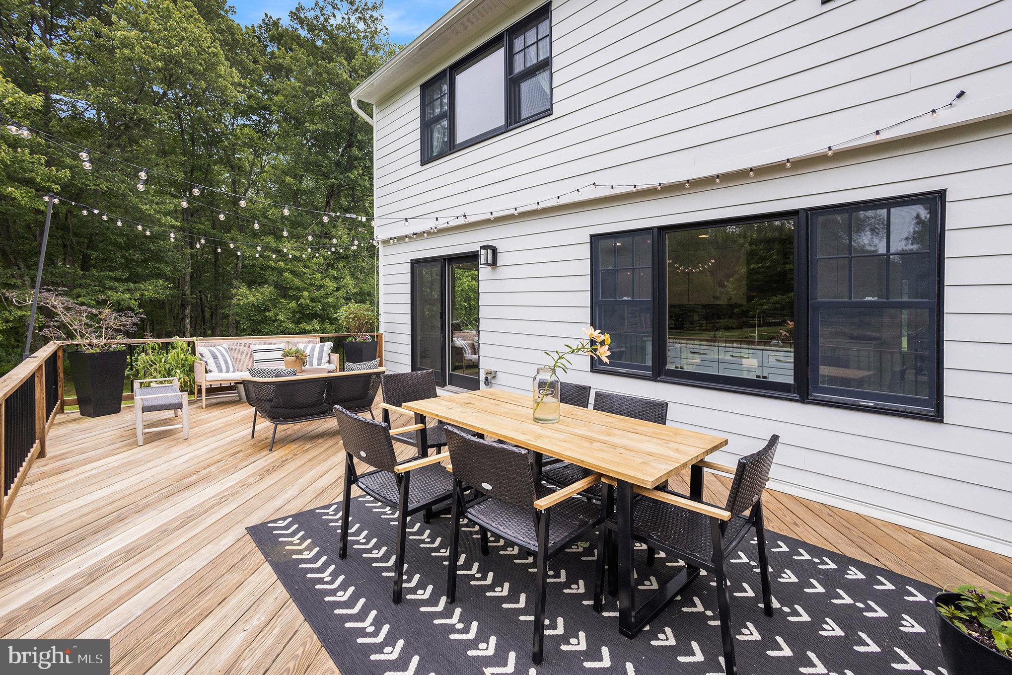 RADNOR HUNT - Residential