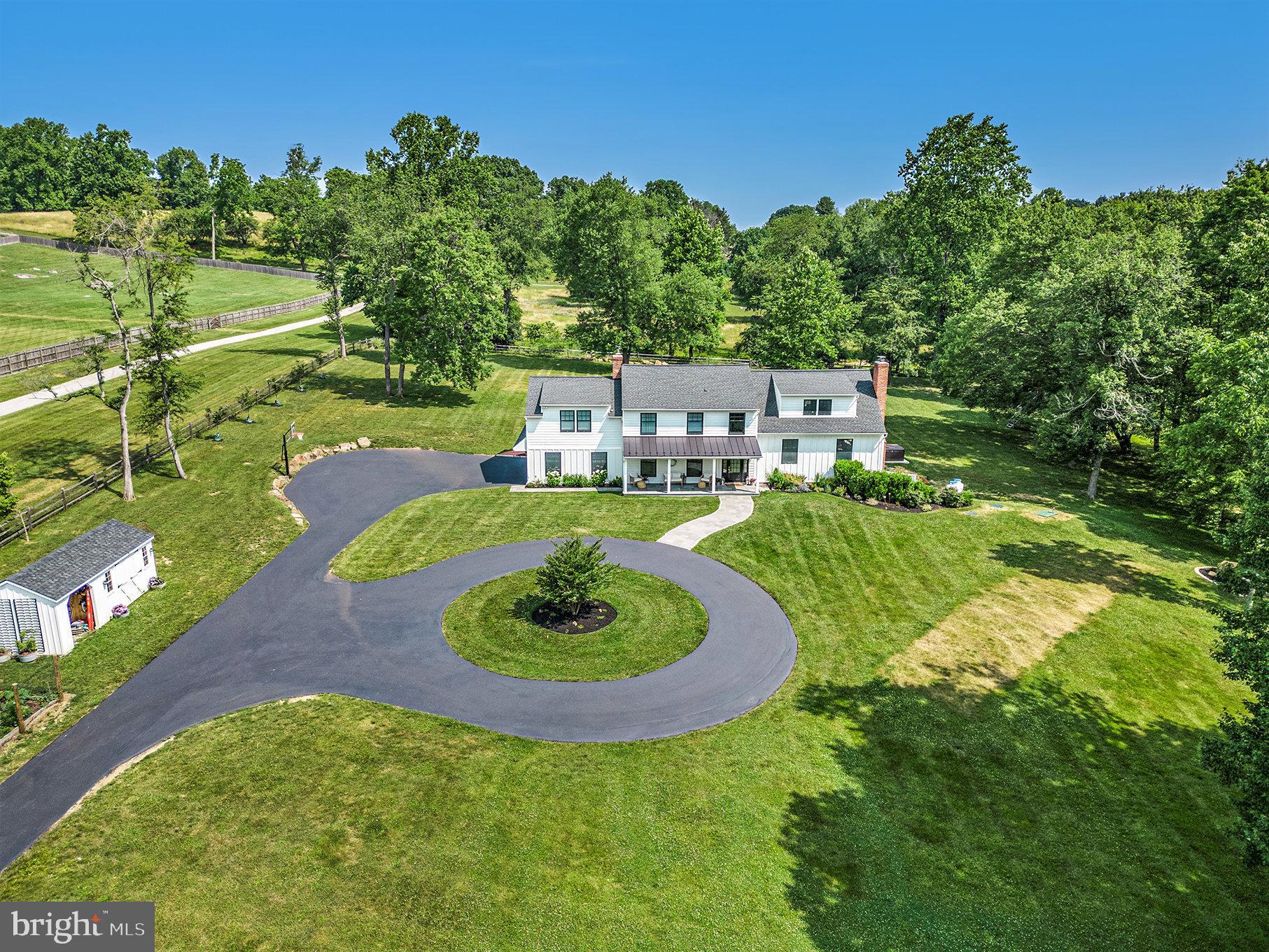 RADNOR HUNT - Residential