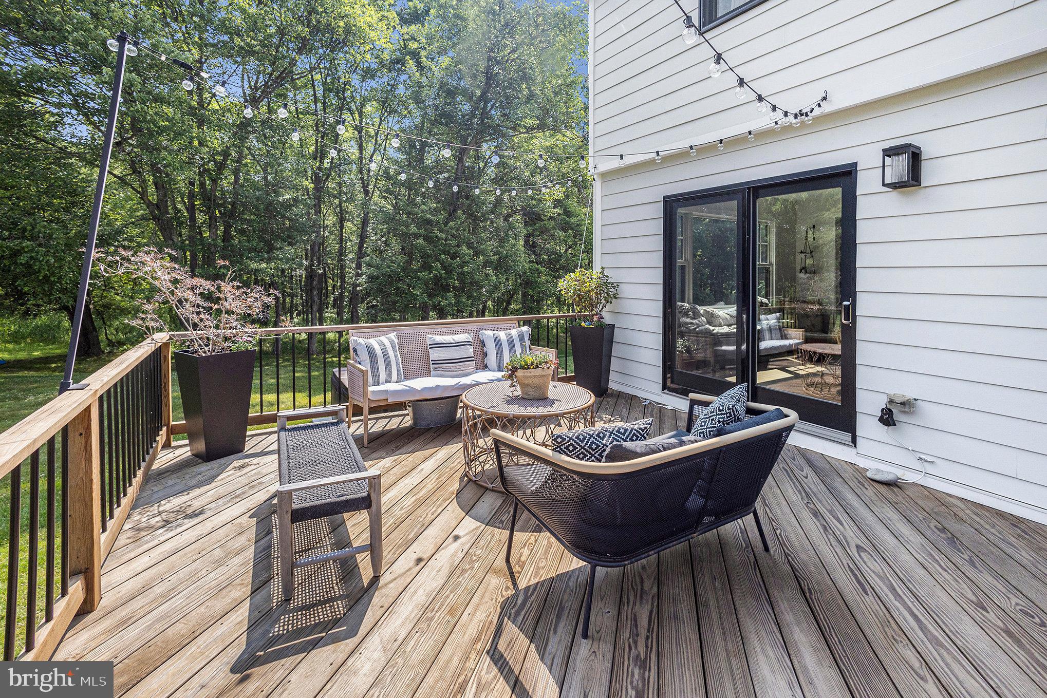 RADNOR HUNT - Residential