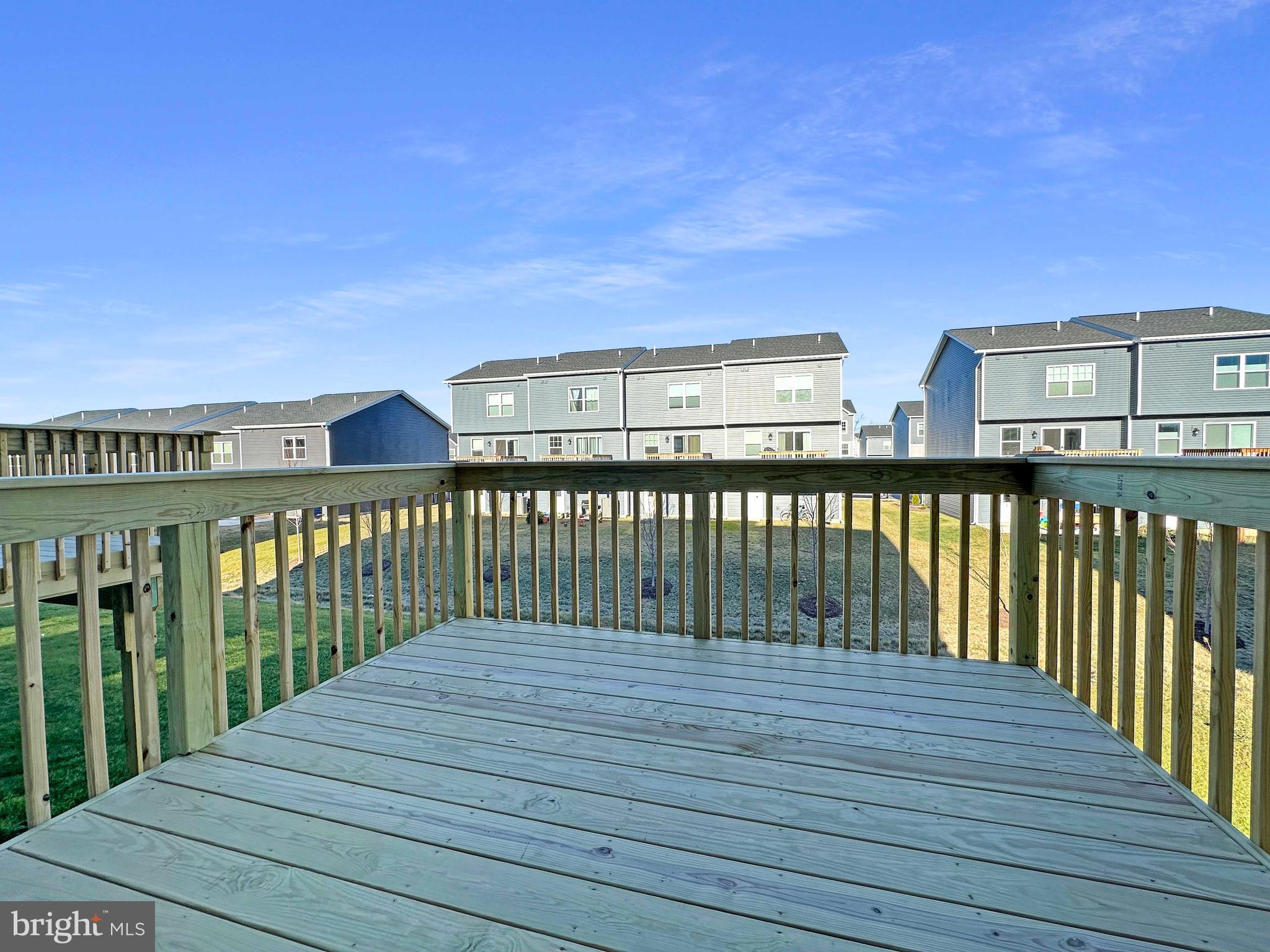 GRAYS POINTE - Residential