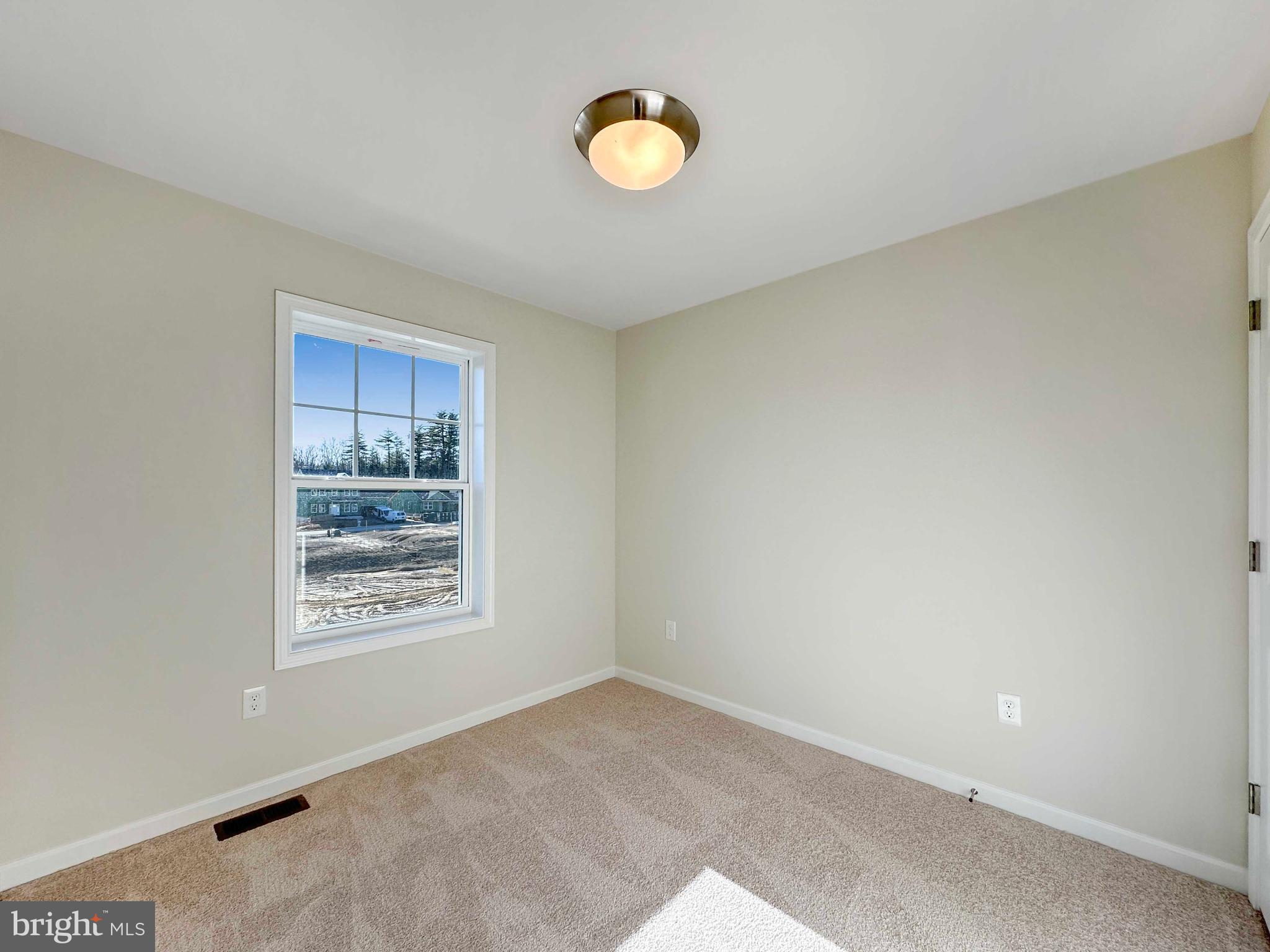 GRAYS POINTE - Residential