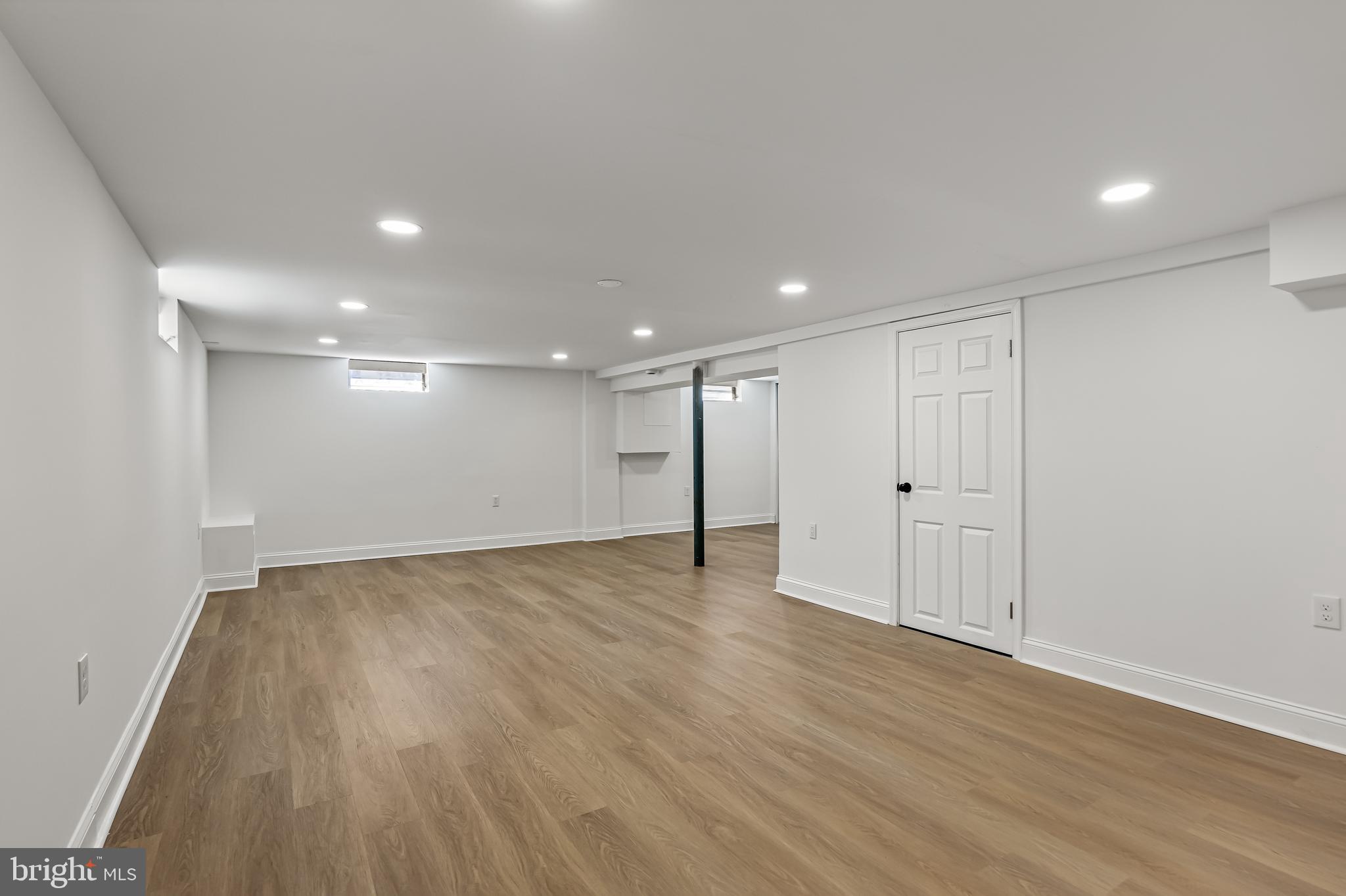 BARCLAY - Residential