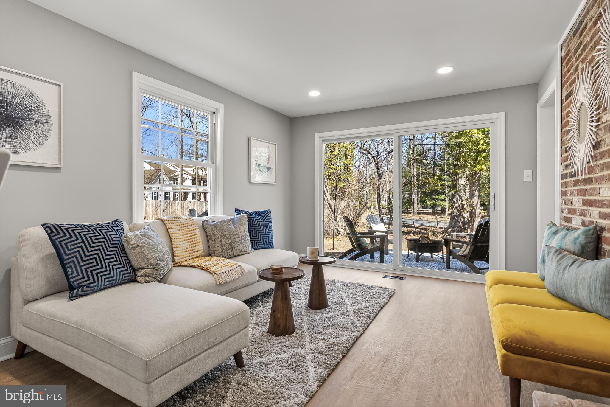 BARCLAY - Residential