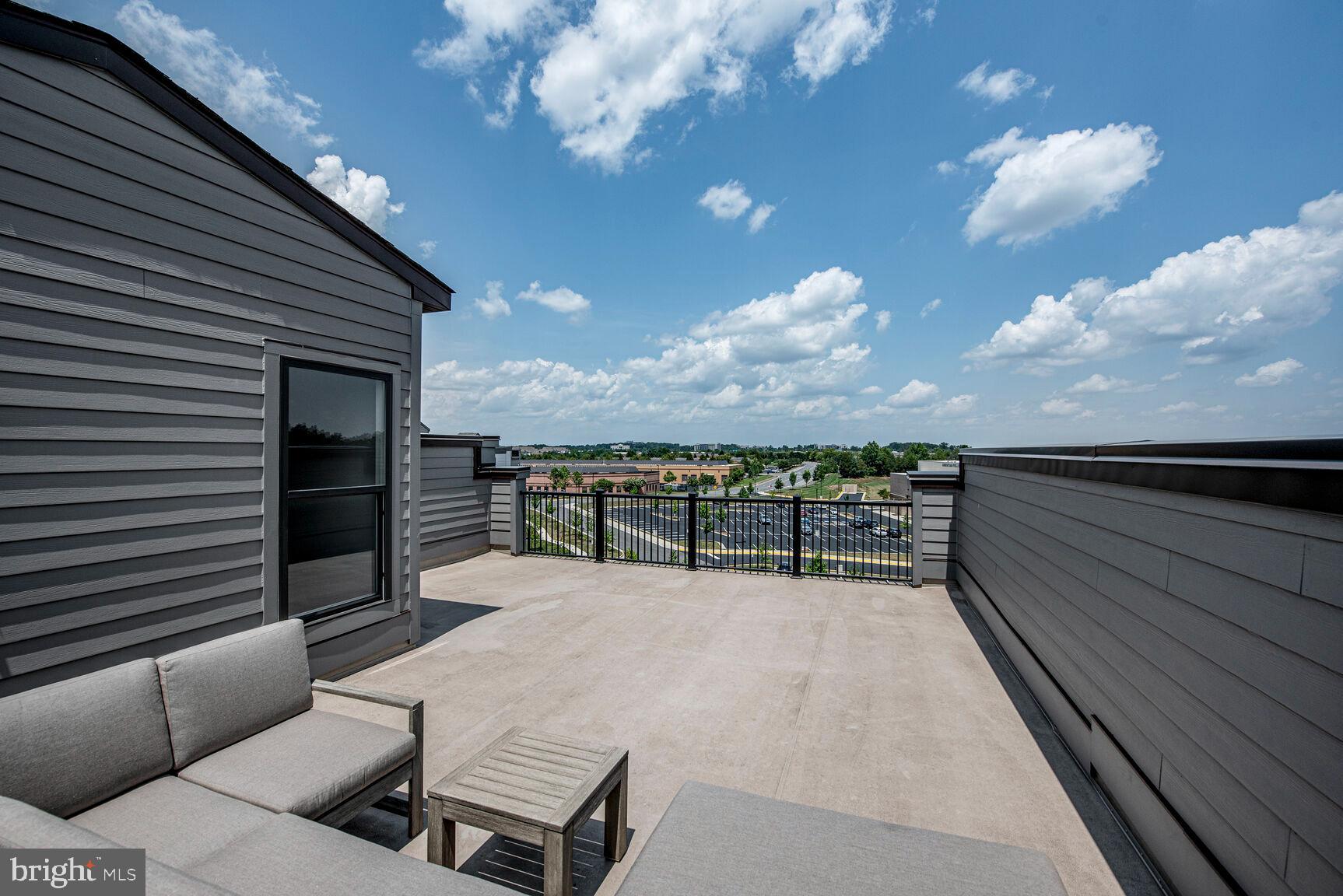 ASHBROOK PLACE - Residential