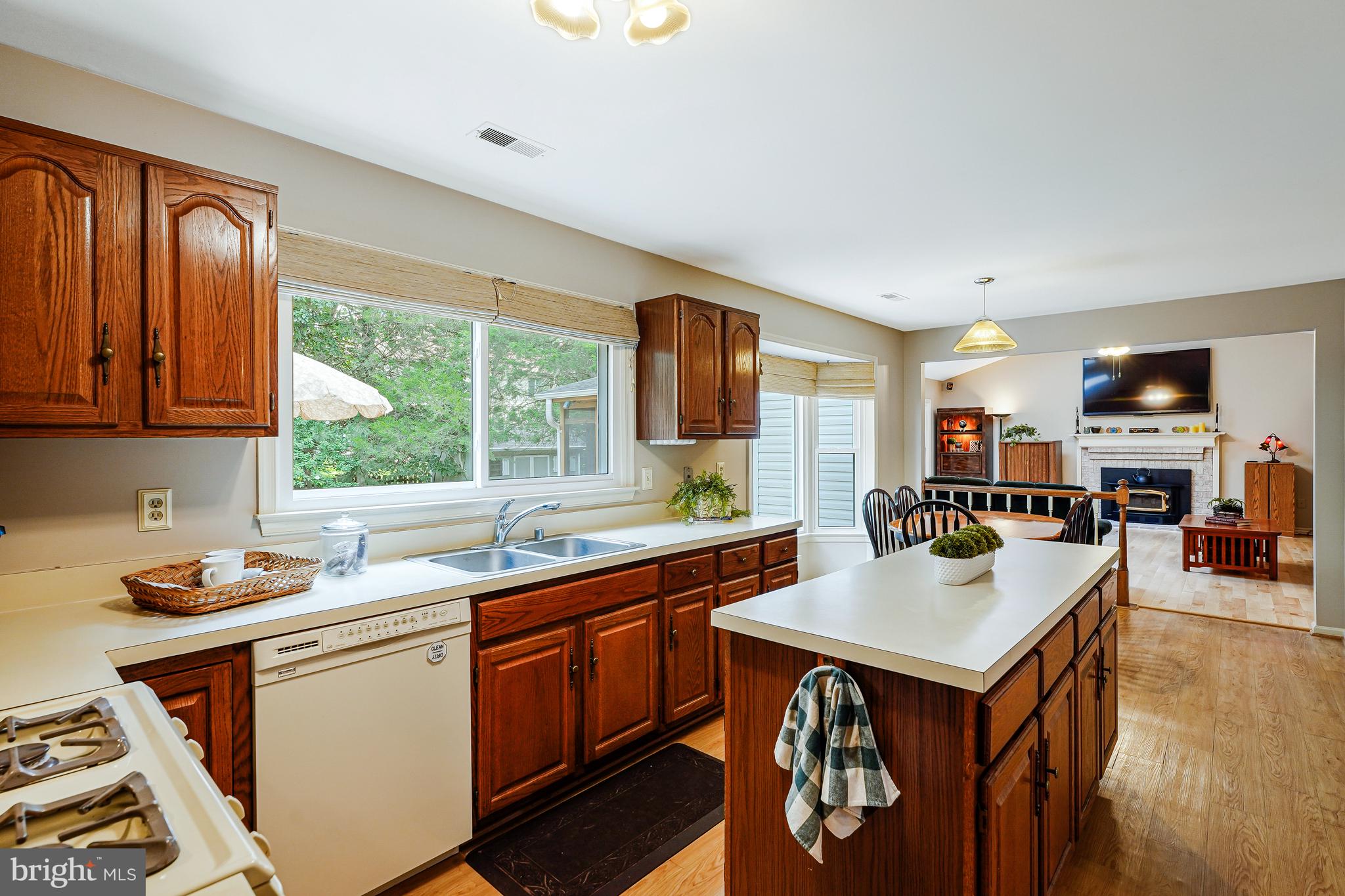 WAVERLY CROSSING - Residential