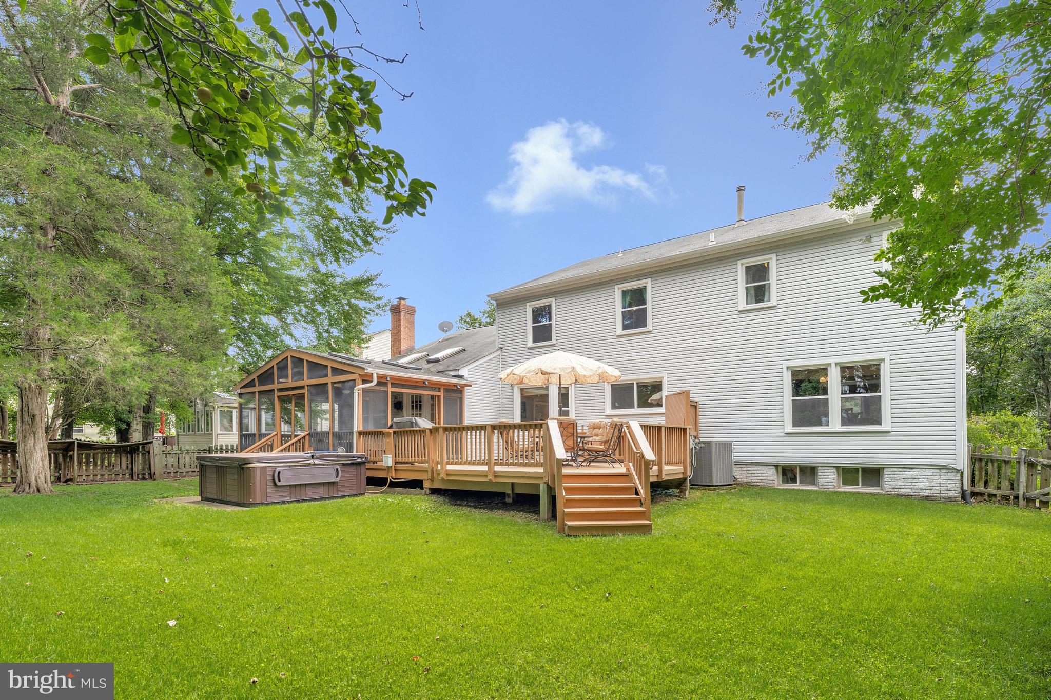 WAVERLY CROSSING - Residential