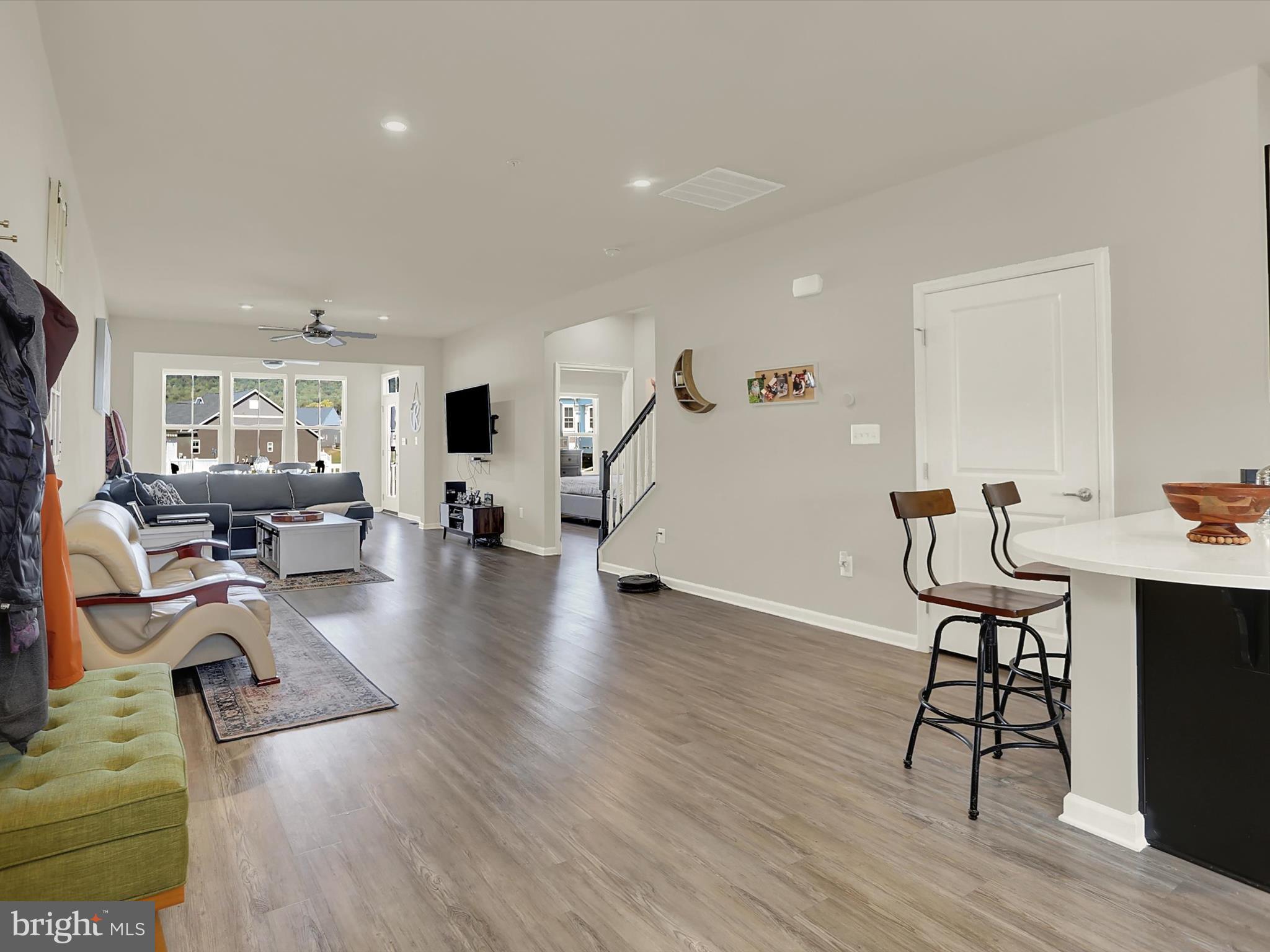 BLUE RIDGE PARK - Residential