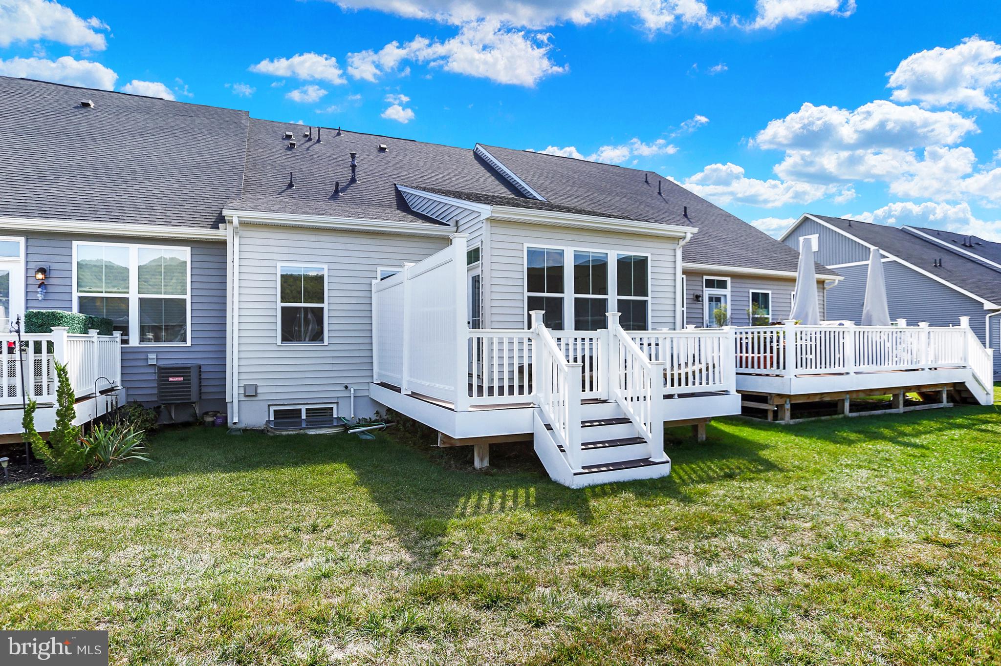 BLUE RIDGE PARK - Residential