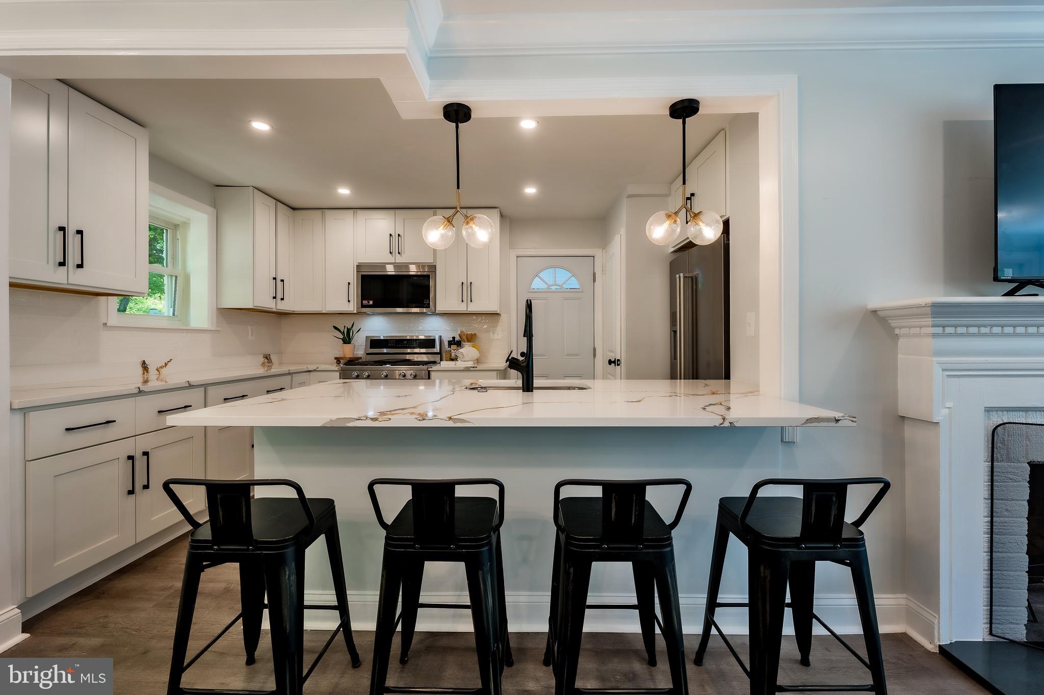 LE VELLE HILLS - Residential